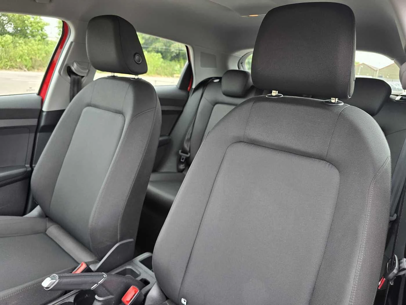 Audi-A1 Sportback-image-9