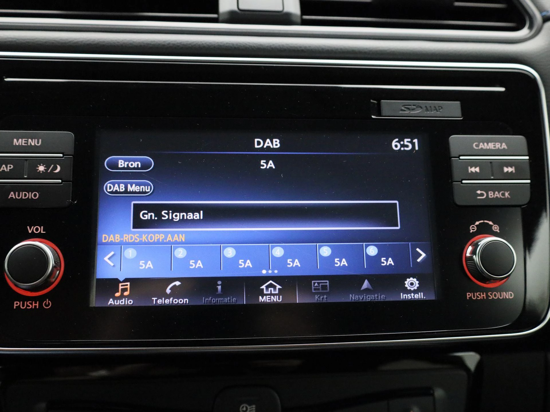 Nissan-Leaf-image-16