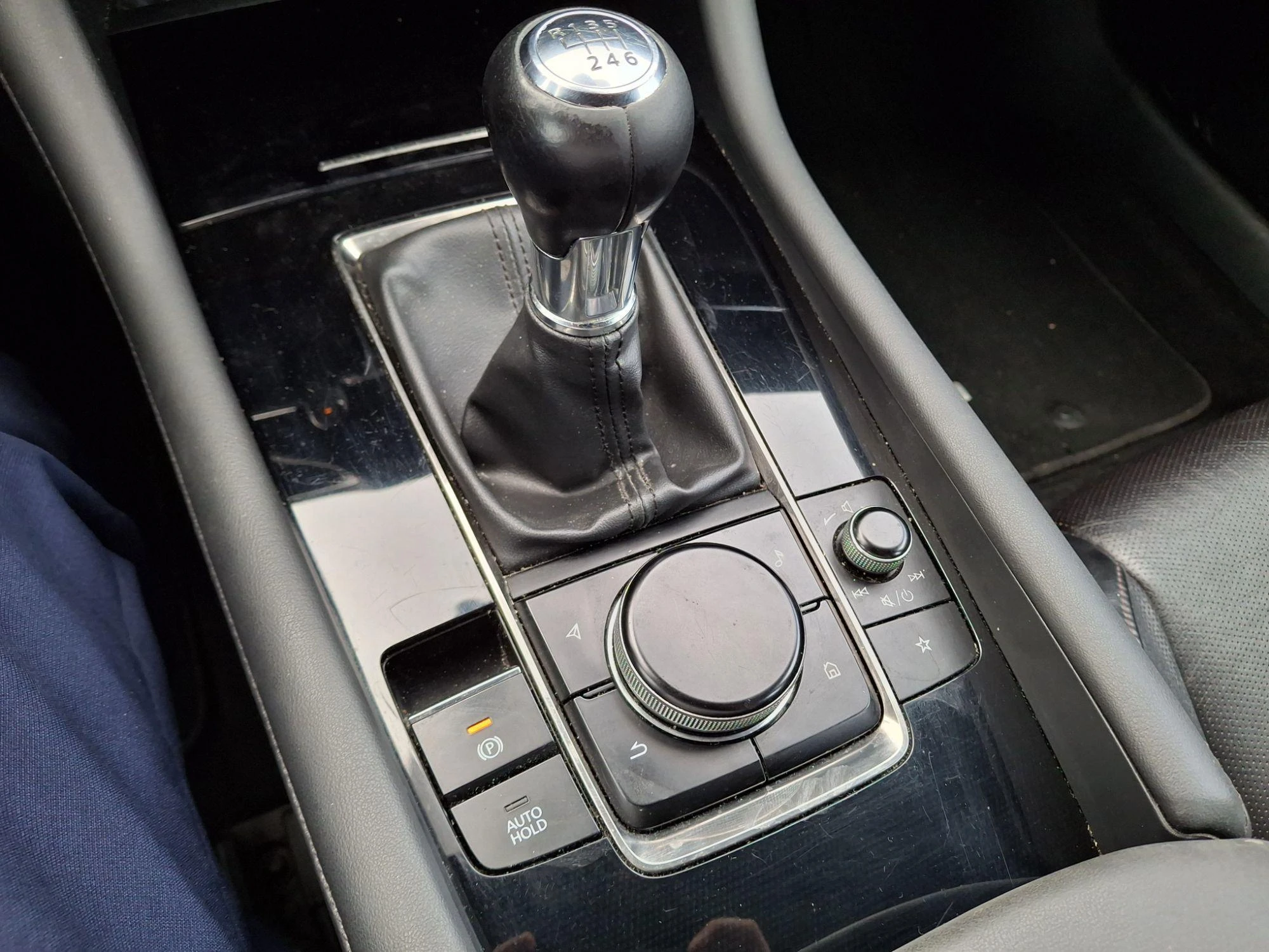 Mazda-3-image-6