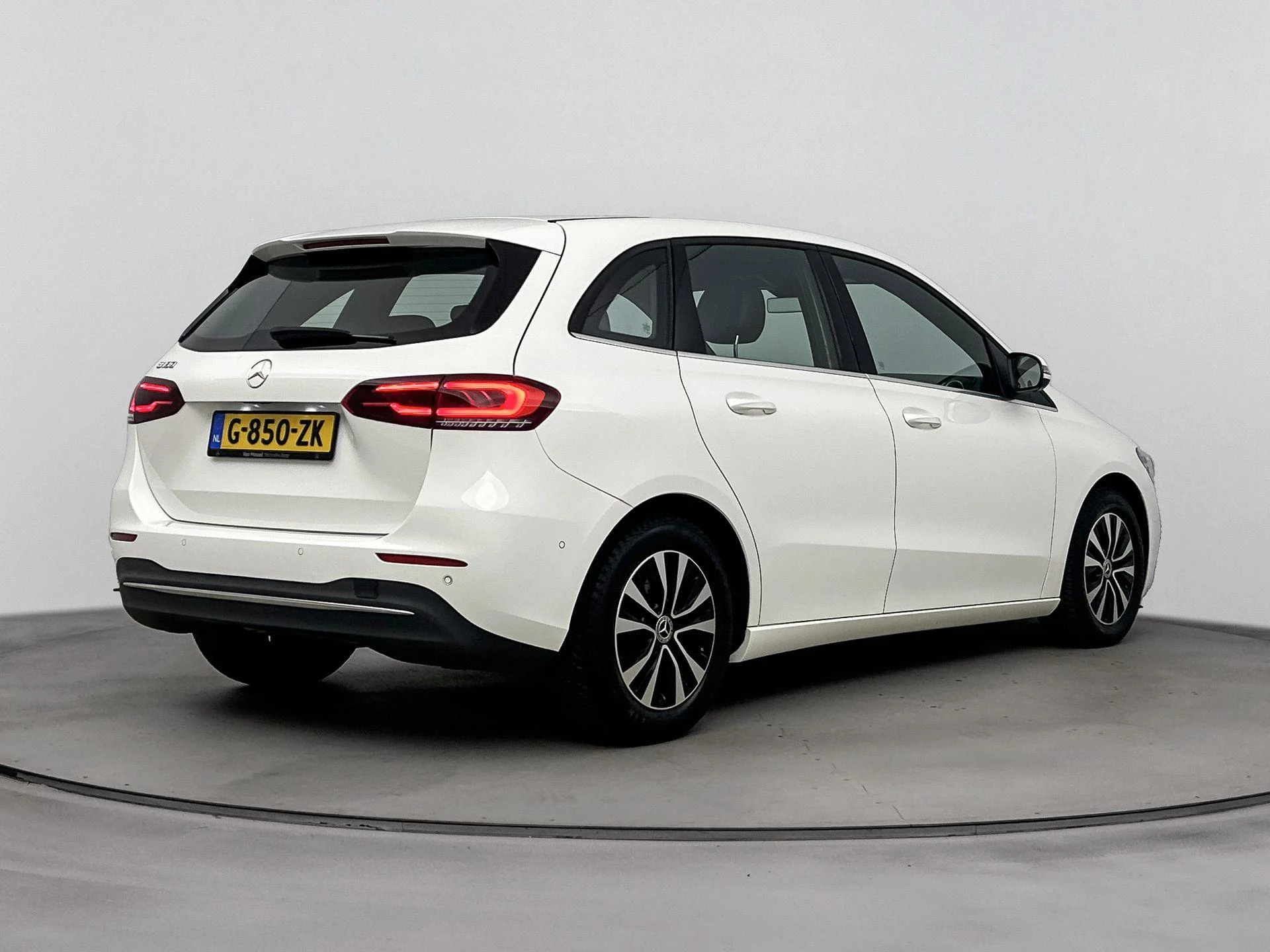 Mercedes-Benz B-Klasse 180 Business Solution