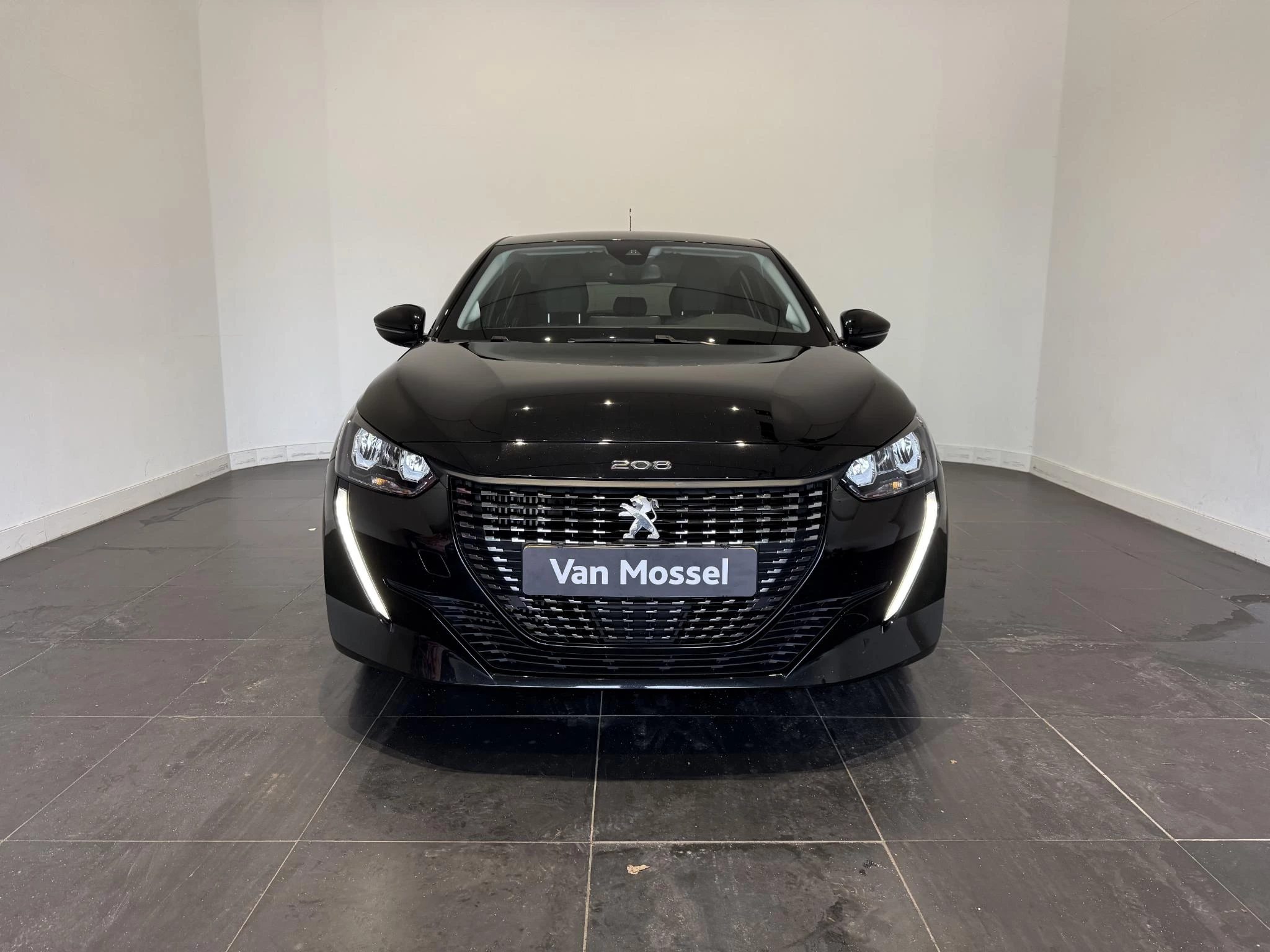 Peugeot-208-image-1