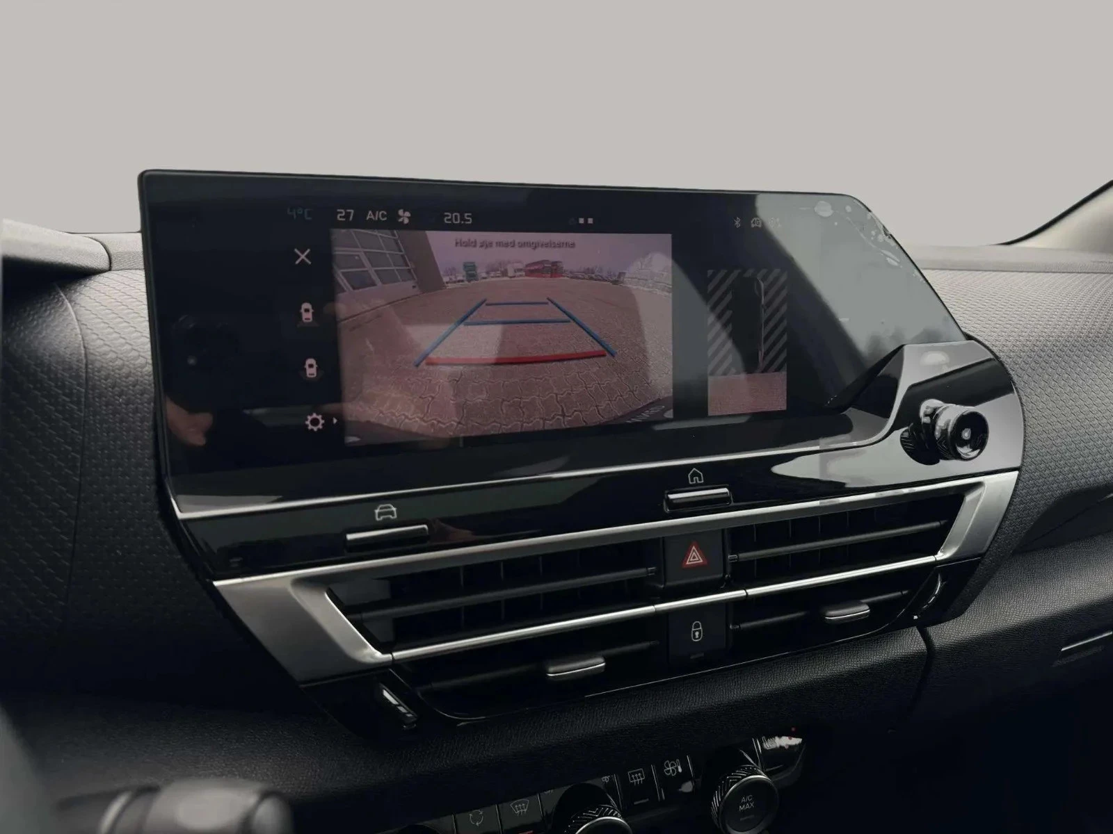 Citroën-ë-C4 X-image-21