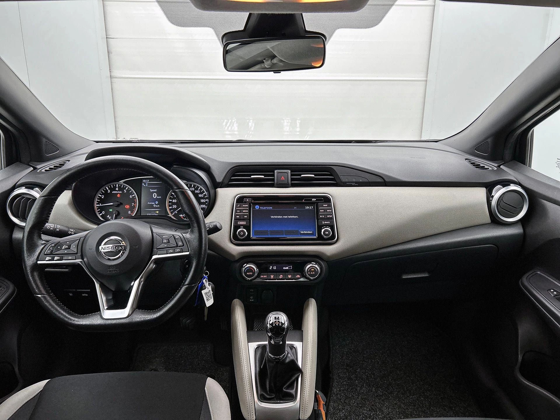 Nissan-Micra-image-17