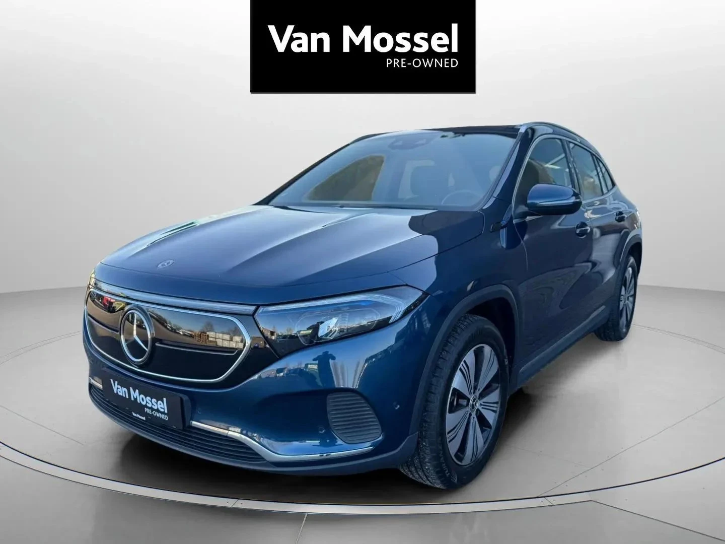 Mercedes-Benz-EQA-image-0