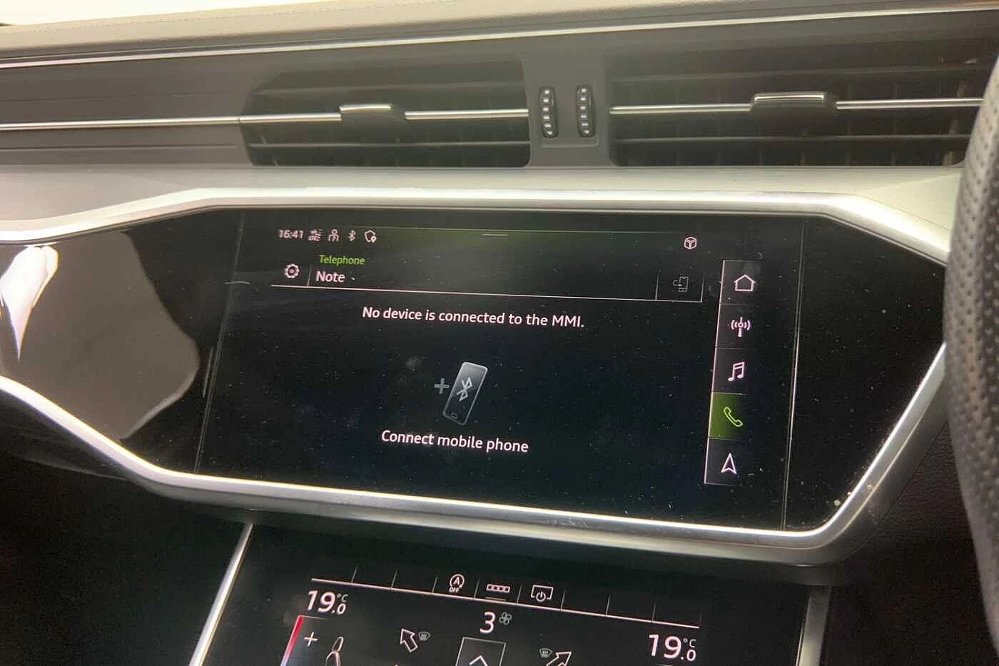Audi-A6-image-23
