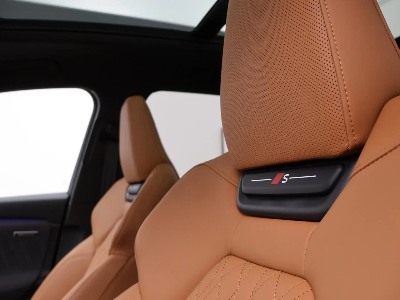 Audi-Q6 e-tron-image-22