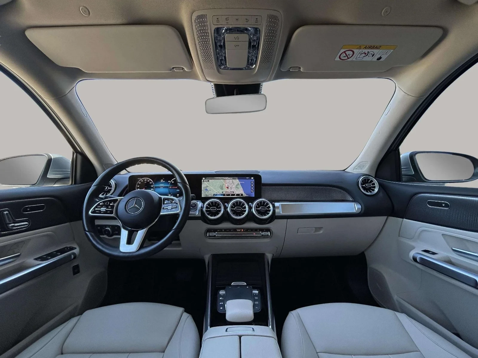 Mercedes-Benz-EQB-image-12