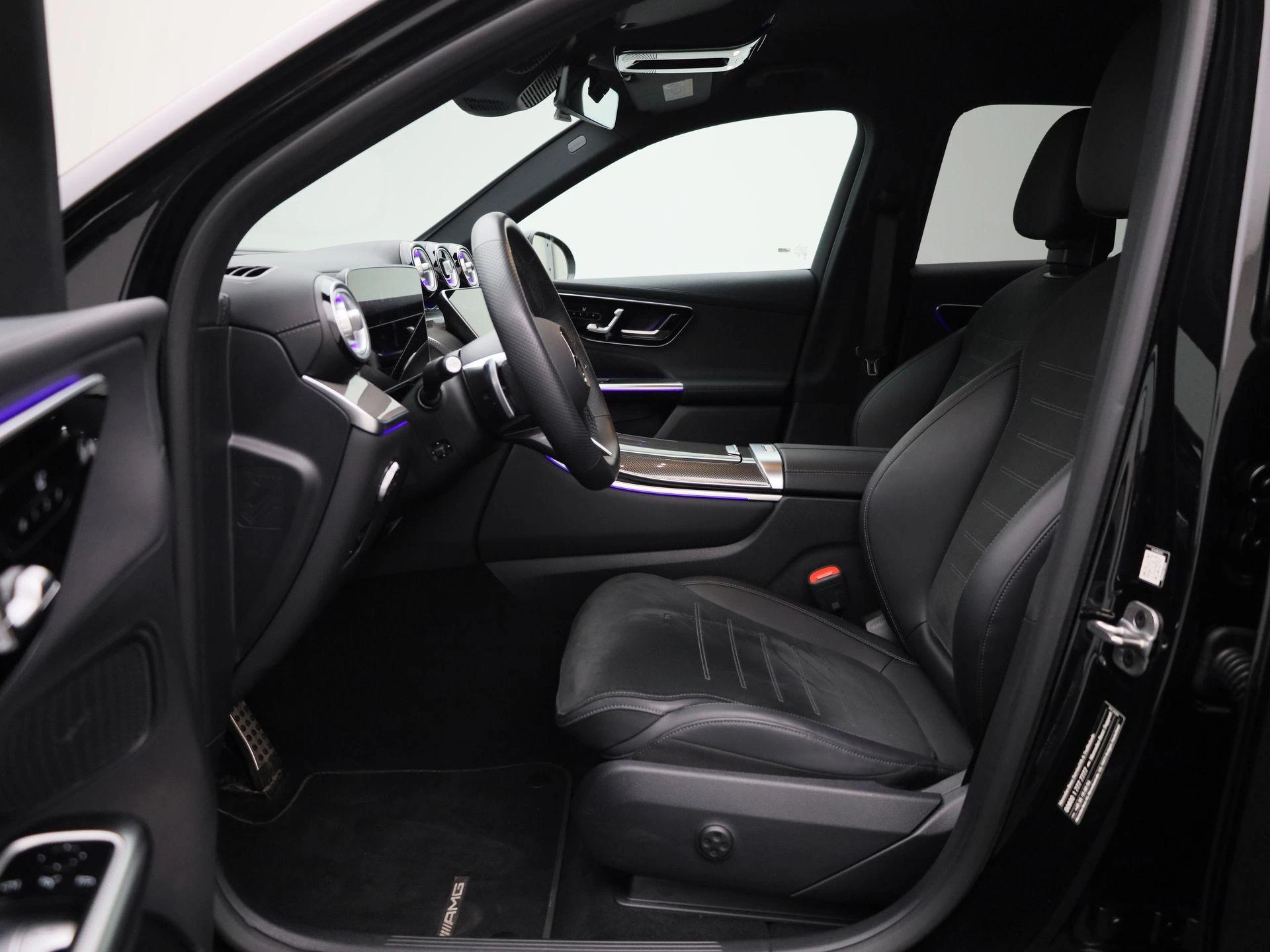 Mercedes-Benz-GLC-image-9