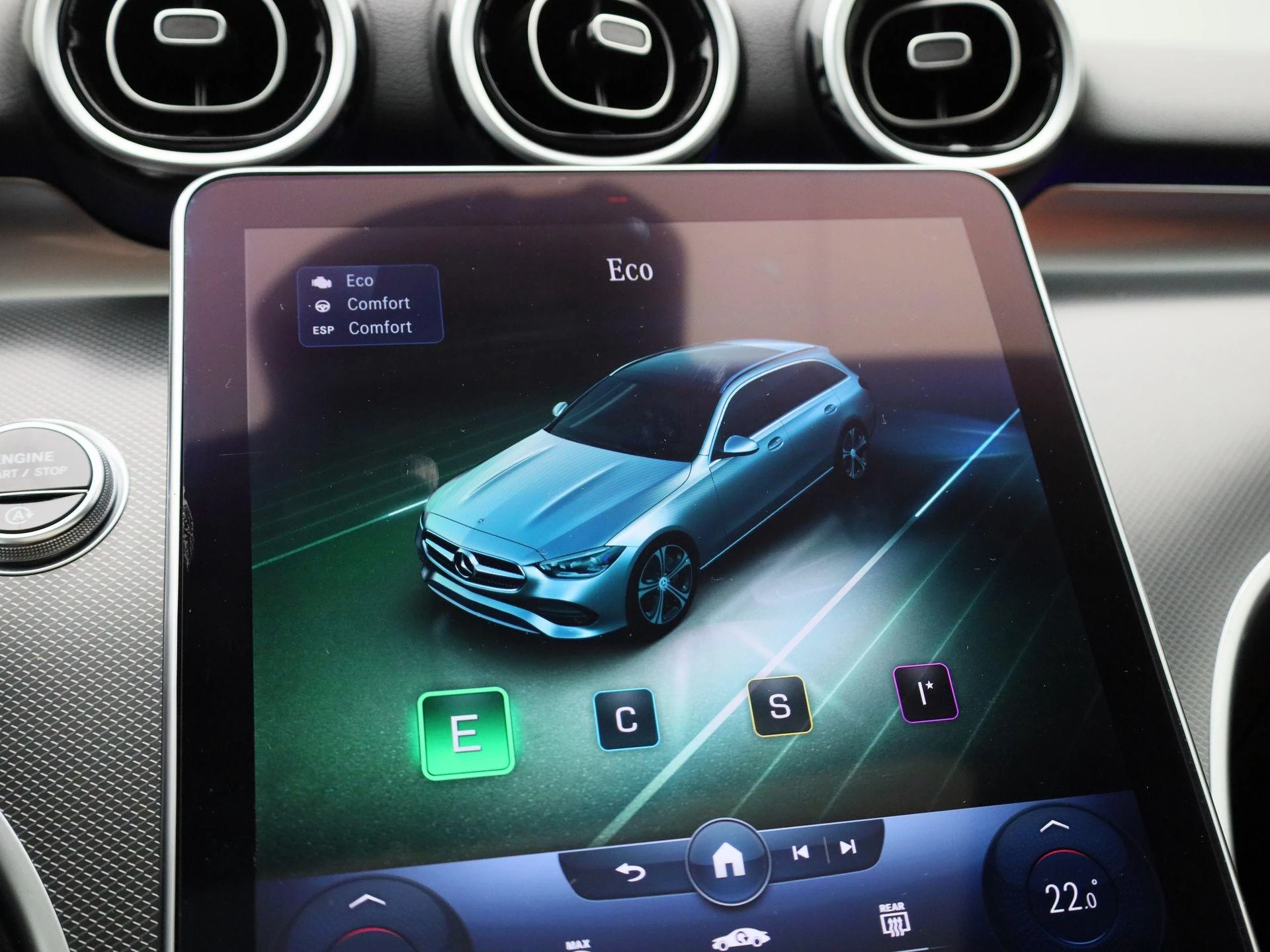 Mercedes-Benz-C-Klasse-image-22