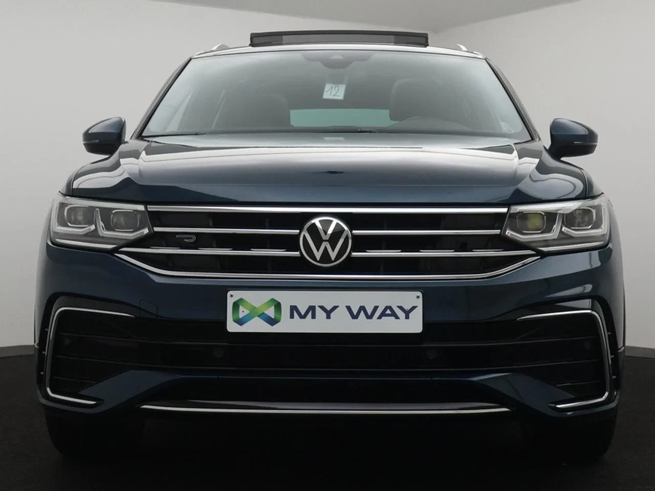Volkswagen Tiguan eHybrid (PHEV) Tiguan eHybrid 1.4 TSI 150pk R-Line AUTOMAAT*NAVI*PANO*ADAPTIVE*TREKHAAK