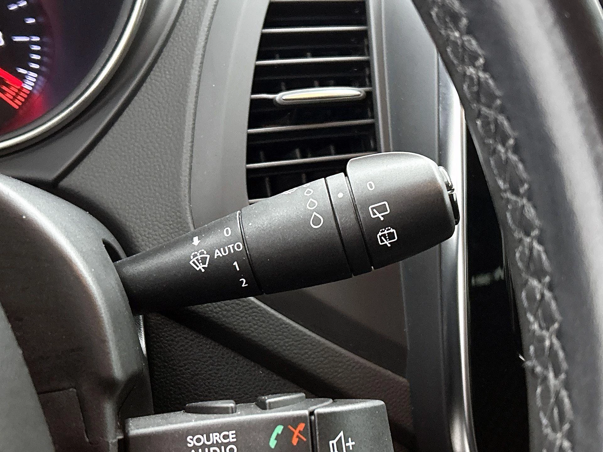 Renault-Captur-image-8