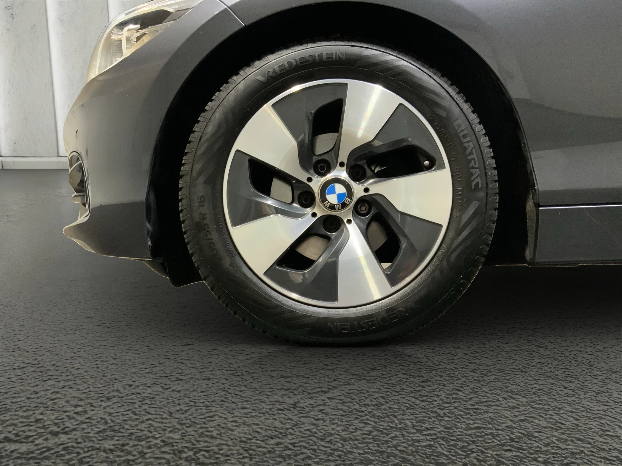 BMW-1er Reihe-image-8
