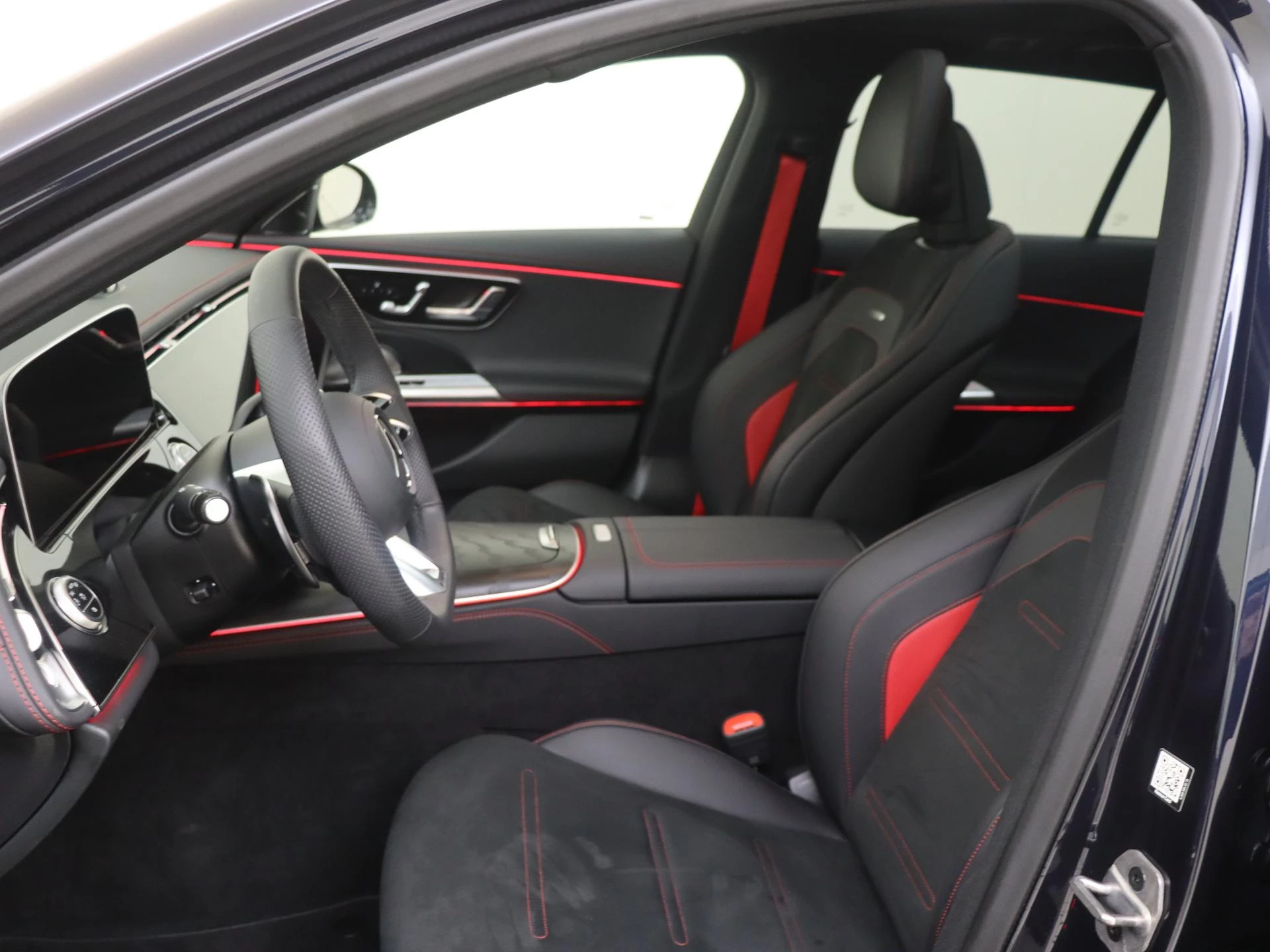 Mercedes-Benz-E-Klasse-image-16