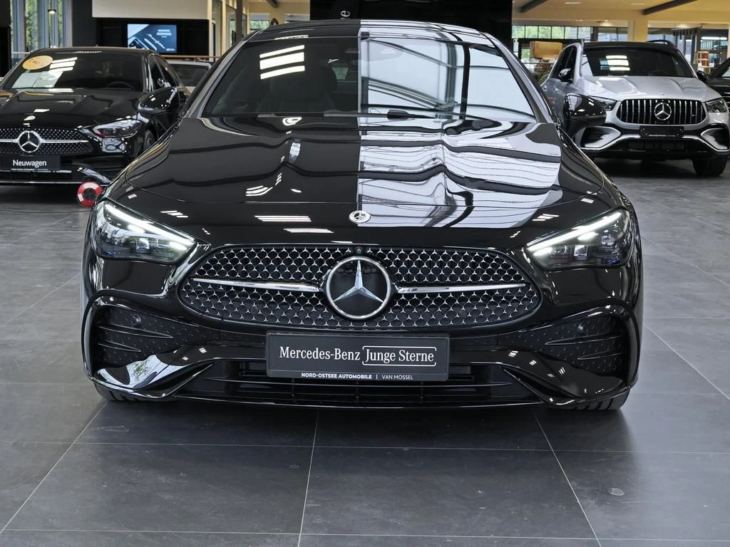 Mercedes-Benz-CLE 200-image-3