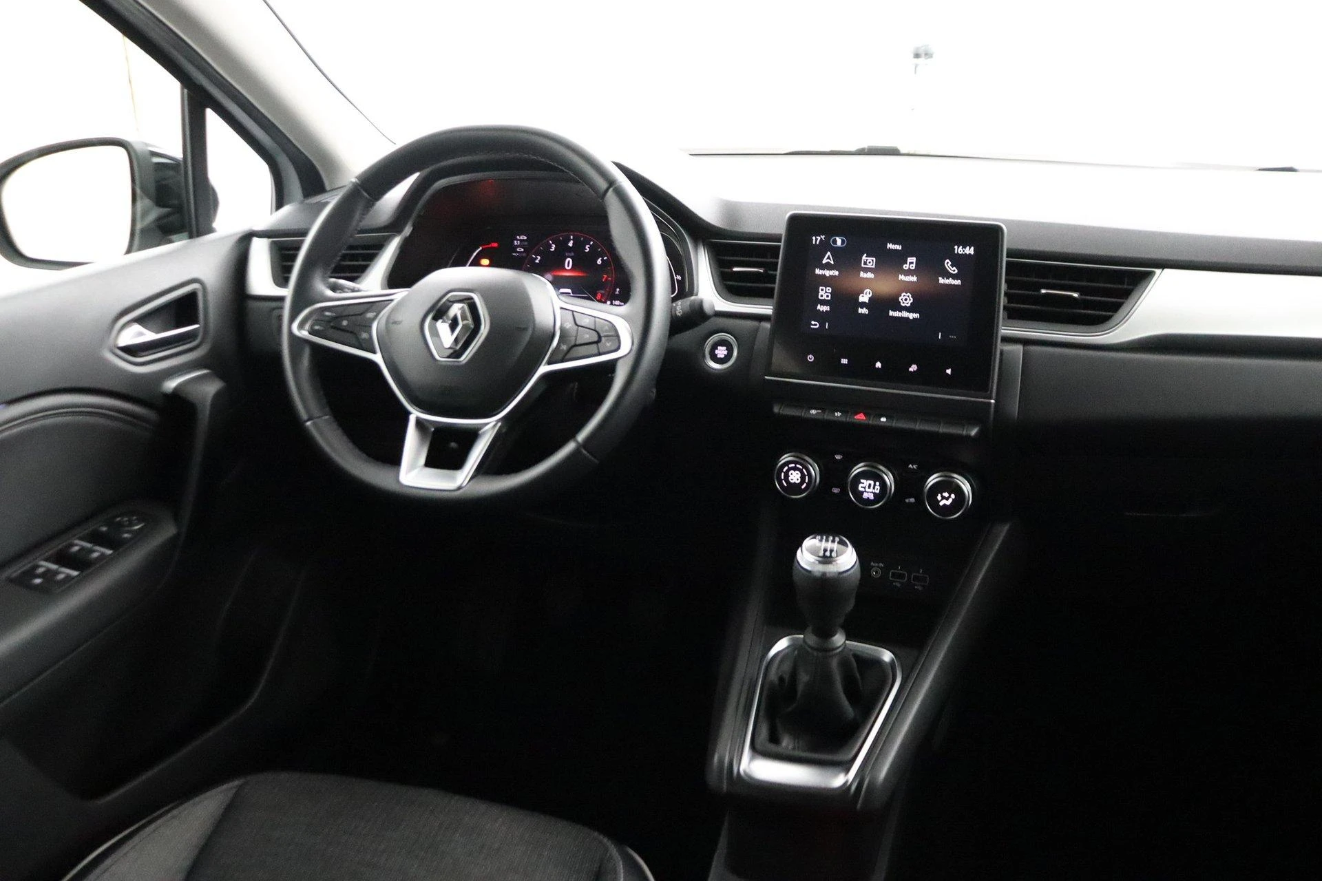 Renault-Captur-image-59