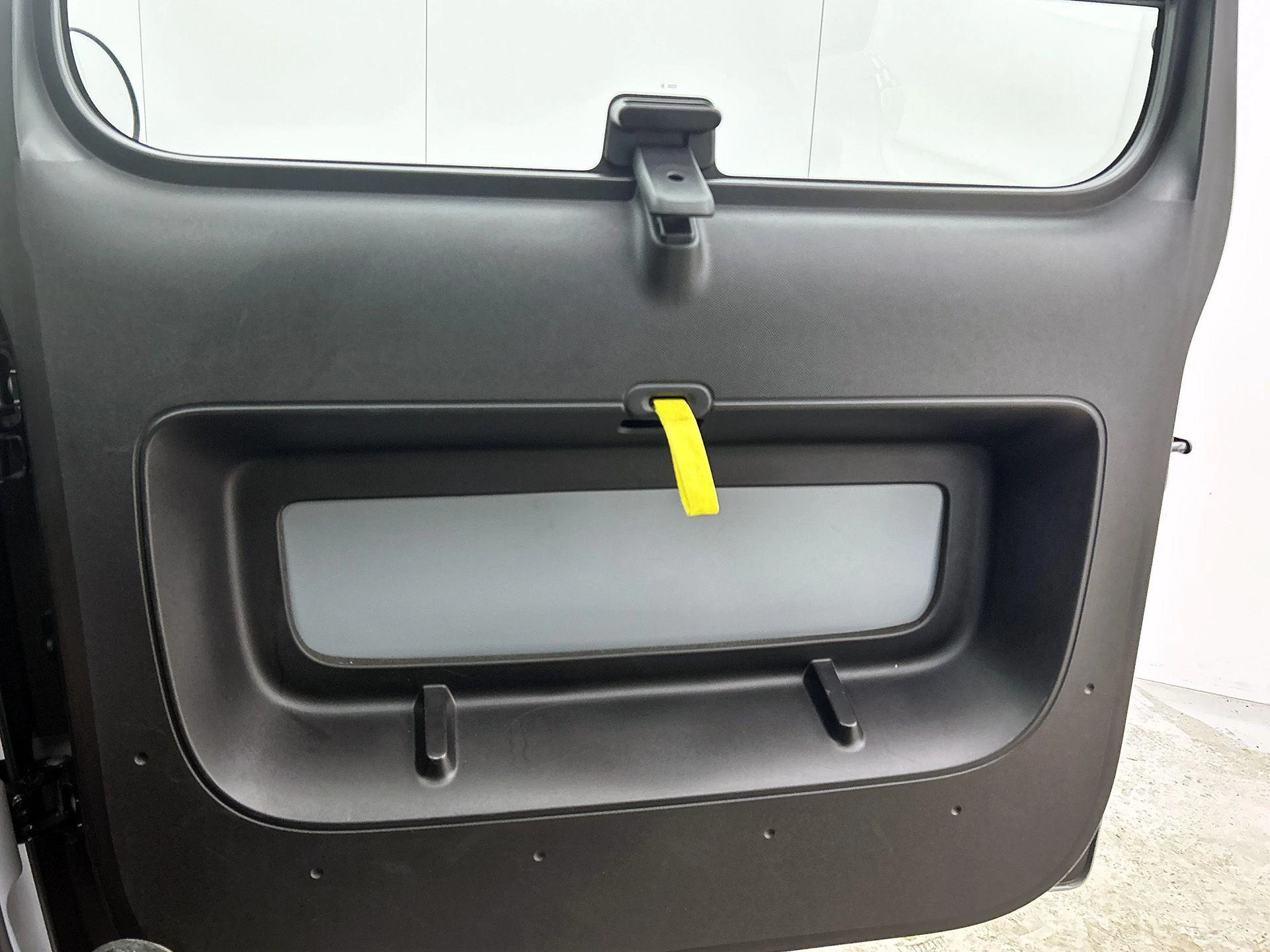Opel Rocks-e Base