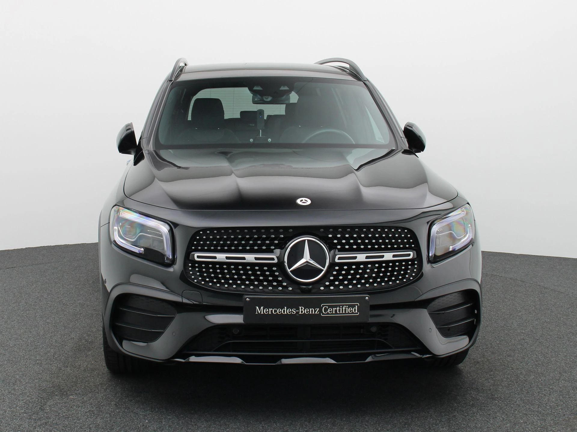 Mercedes-Benz GLB 200 AMG LINE + PANORAMISCH DAK + CARPLAY + CAMERA +
