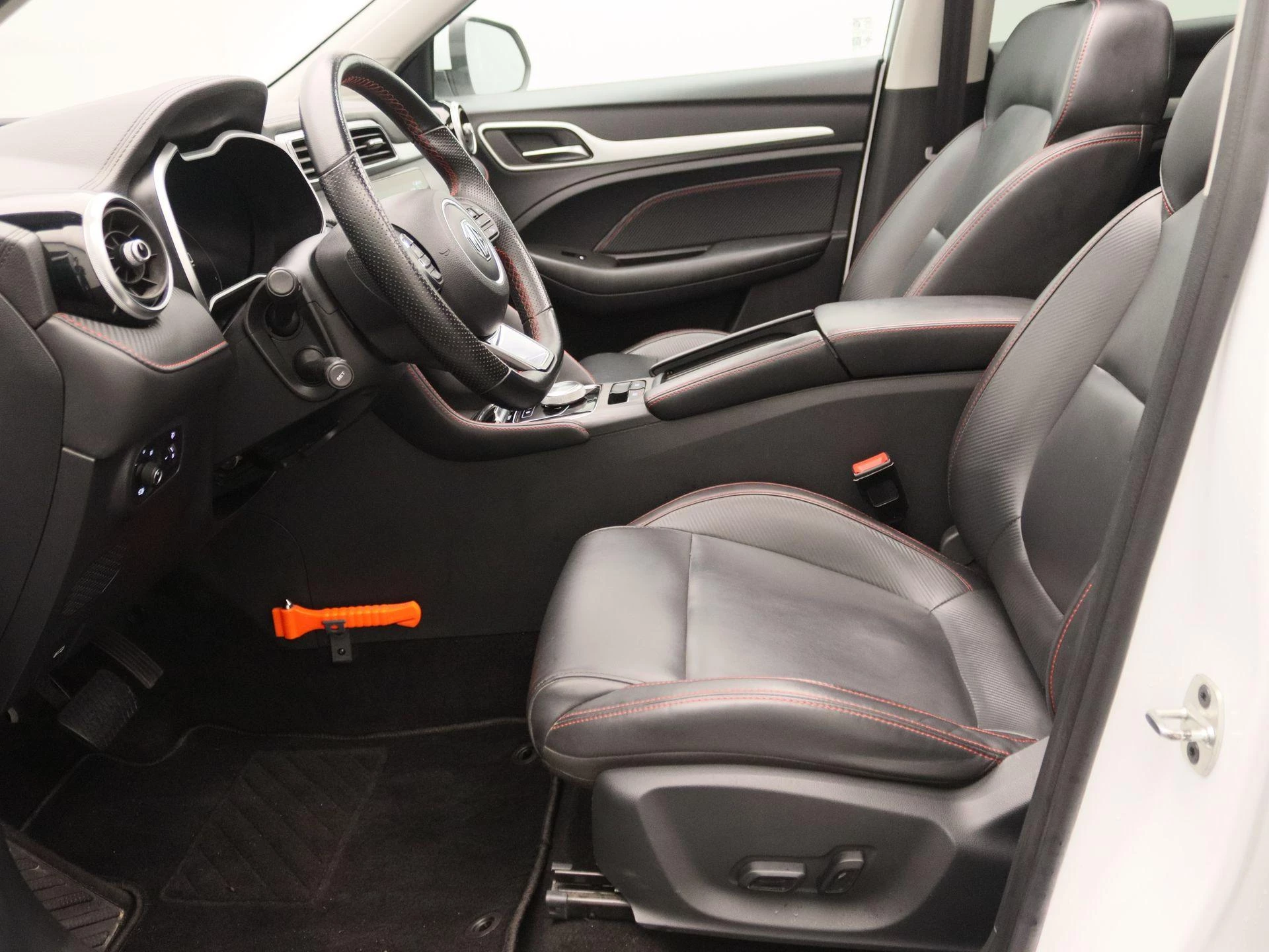 MG ZS EV Long Range Luxury 70 kWh