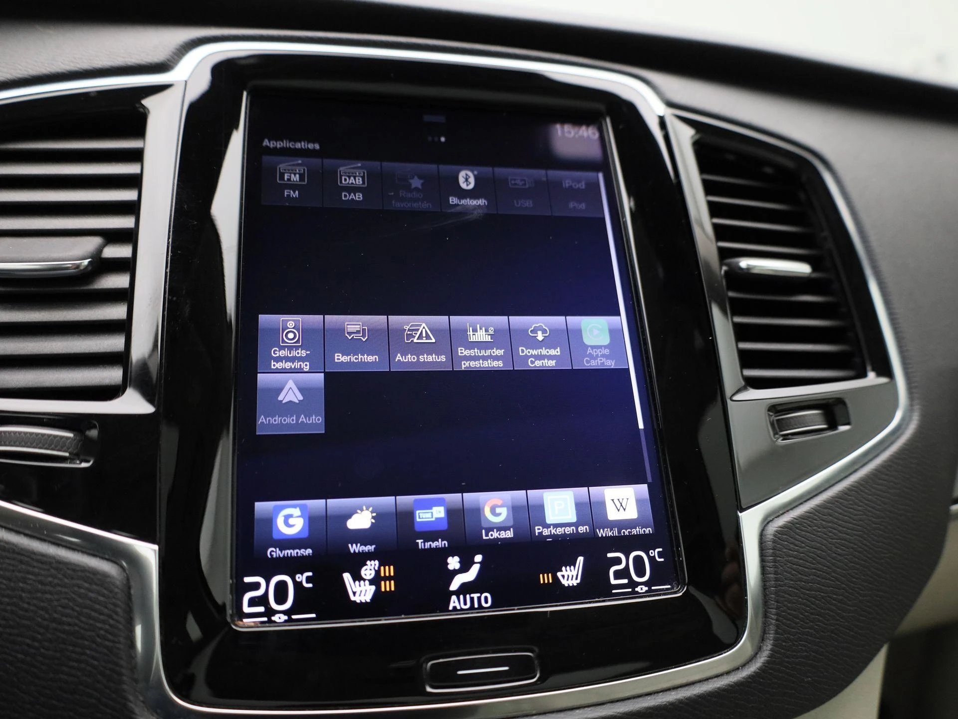 Volvo-XC90-image-22