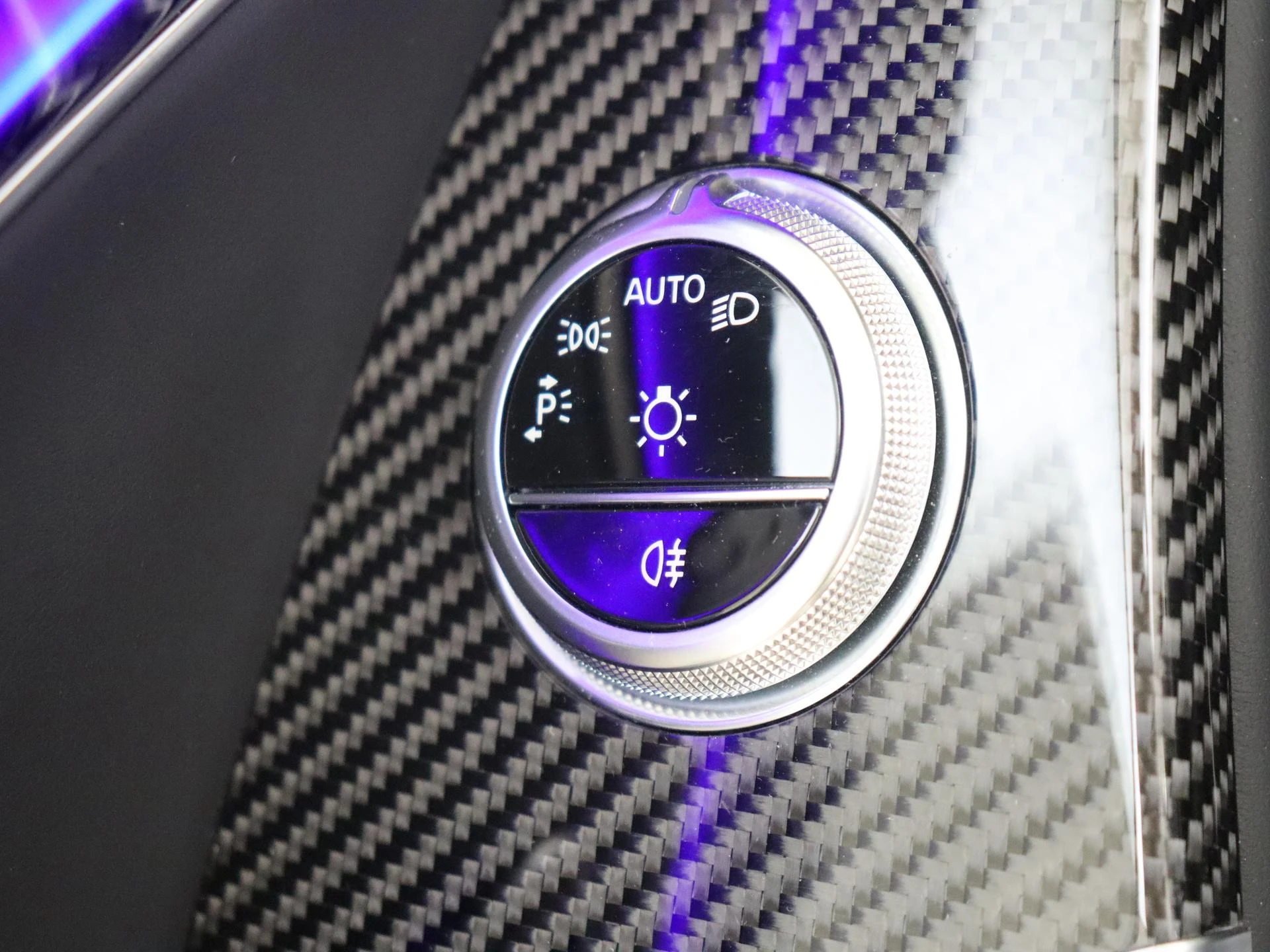 Mercedes-Benz-S-Klasse-image-29