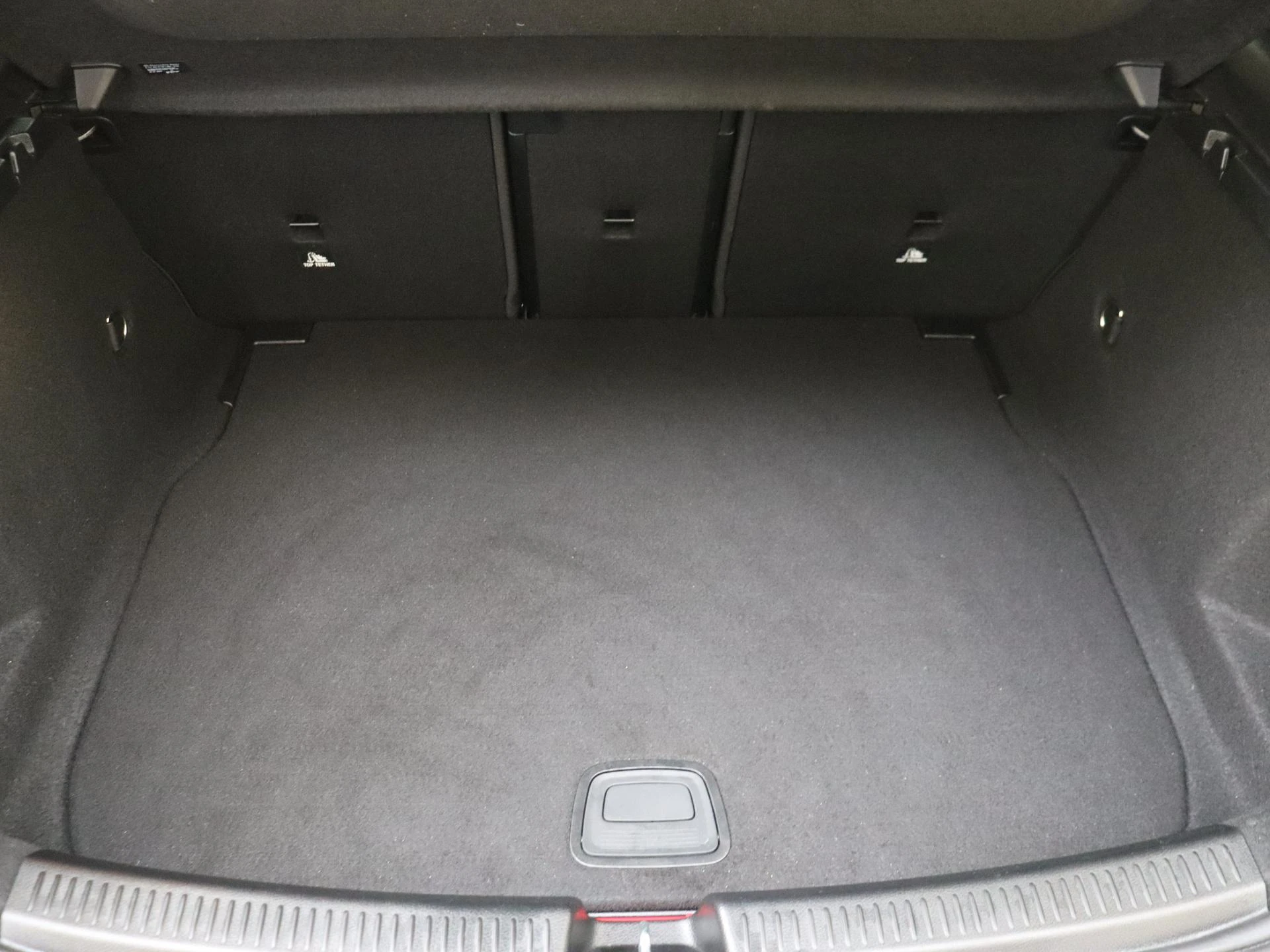 Mercedes-Benz-A-Klasse-image-30
