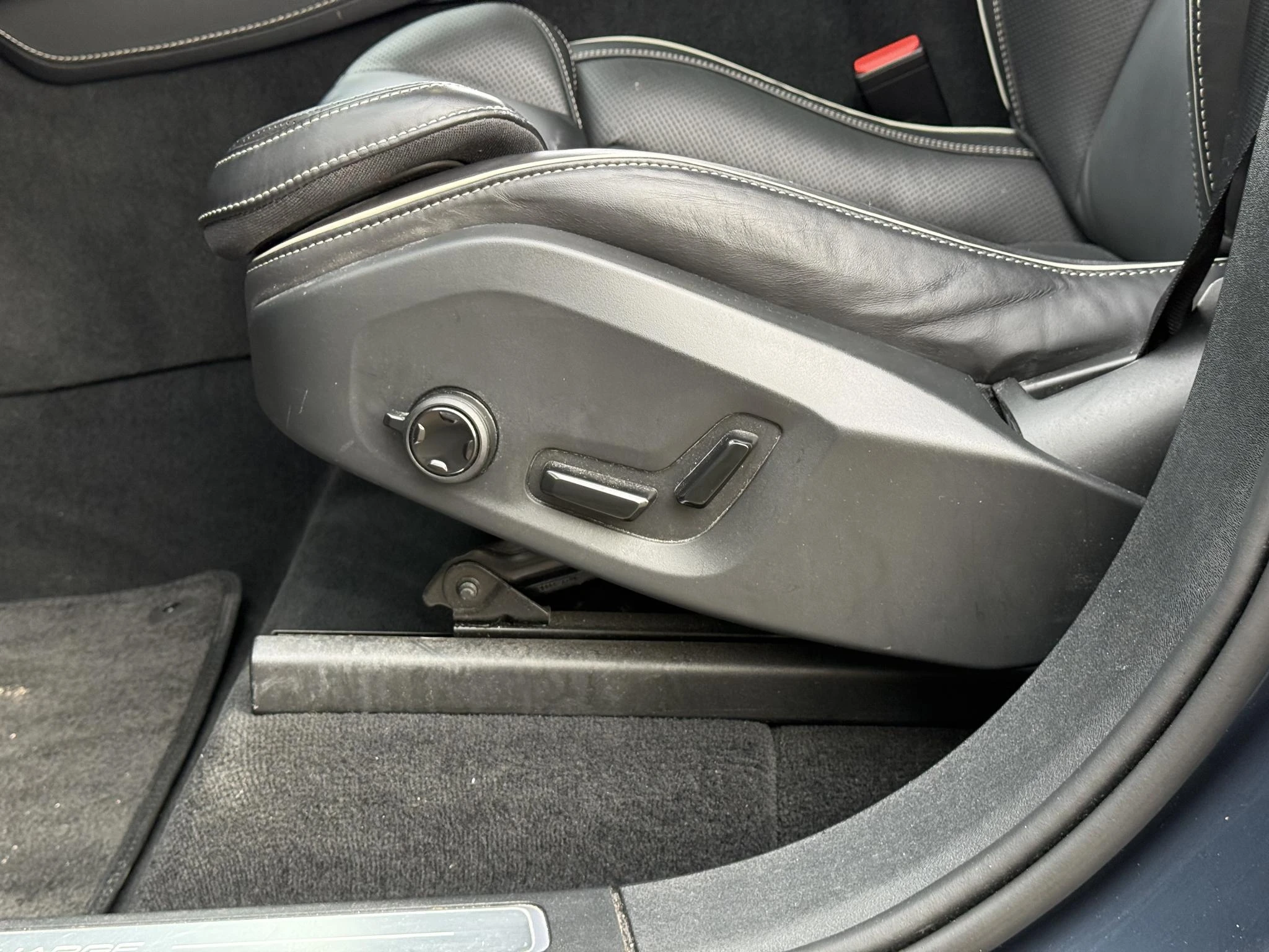 Volvo-XC90-image-20