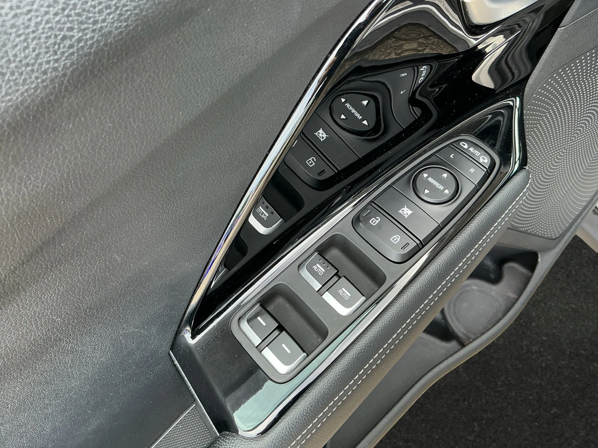Kia Niro | PHEV | Spririt | ACC | SHZ | LRHZ | PDC | RFK | NAVI | LEDER | JBL