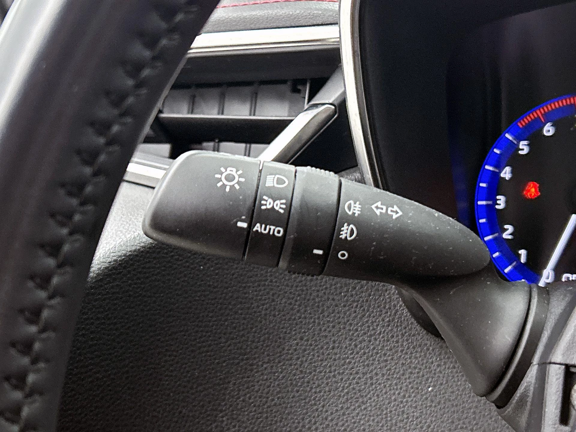 Toyota-Corolla-image-10