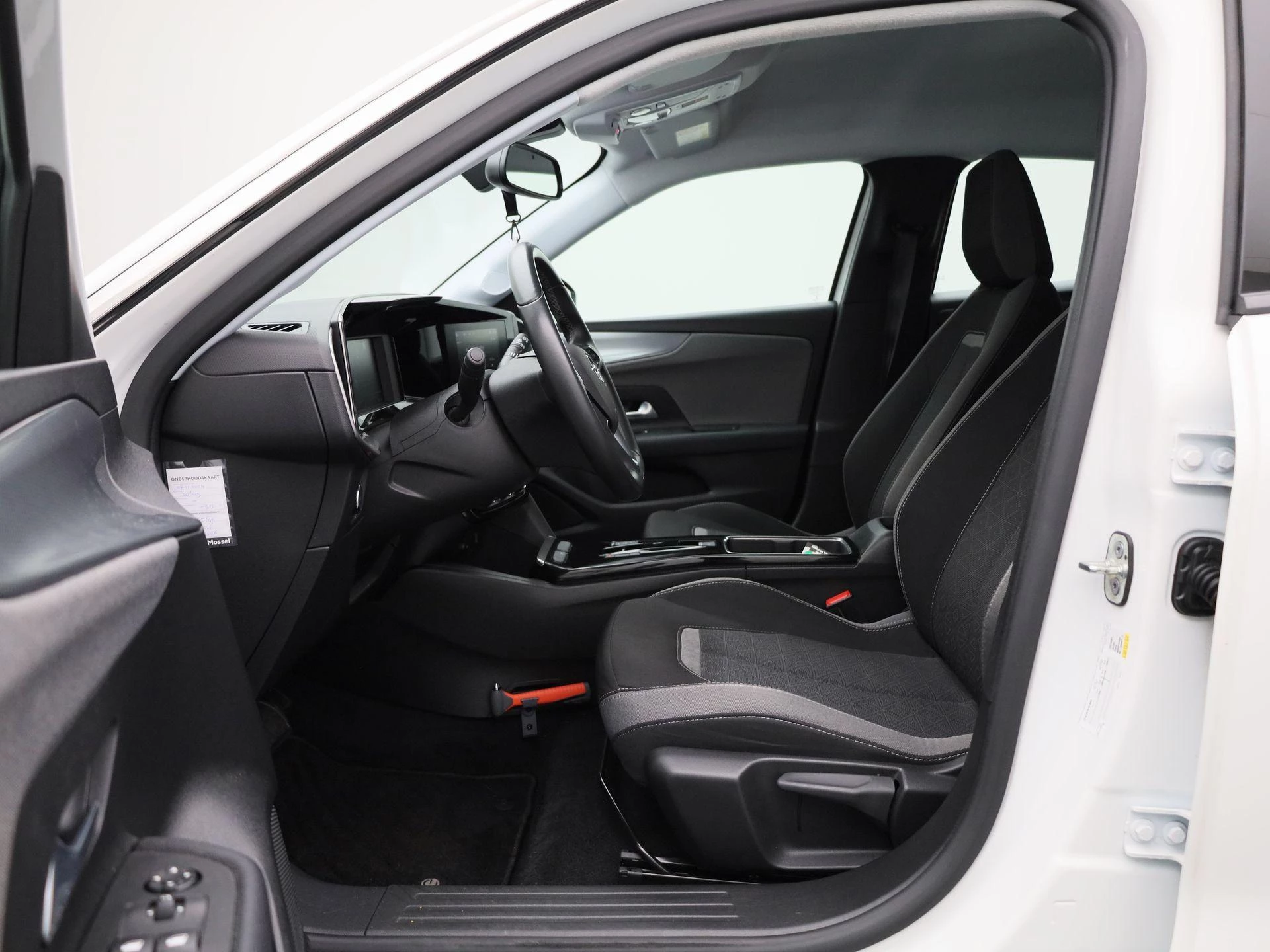 Opel-Mokka-e-image-4