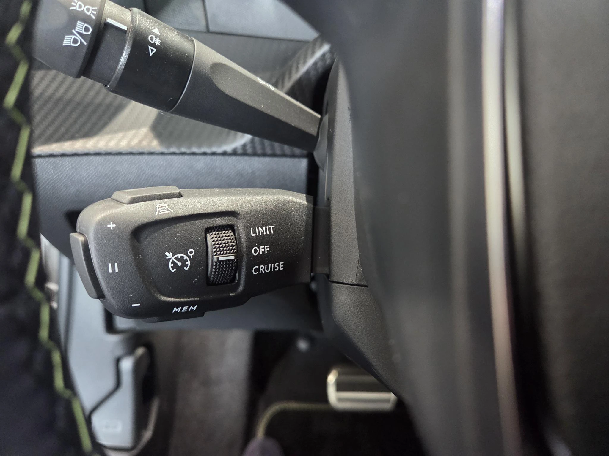 Peugeot-2008-image-16
