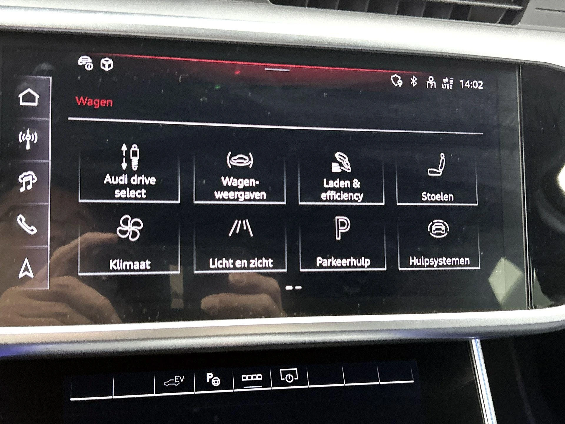 Audi-A6-image-10