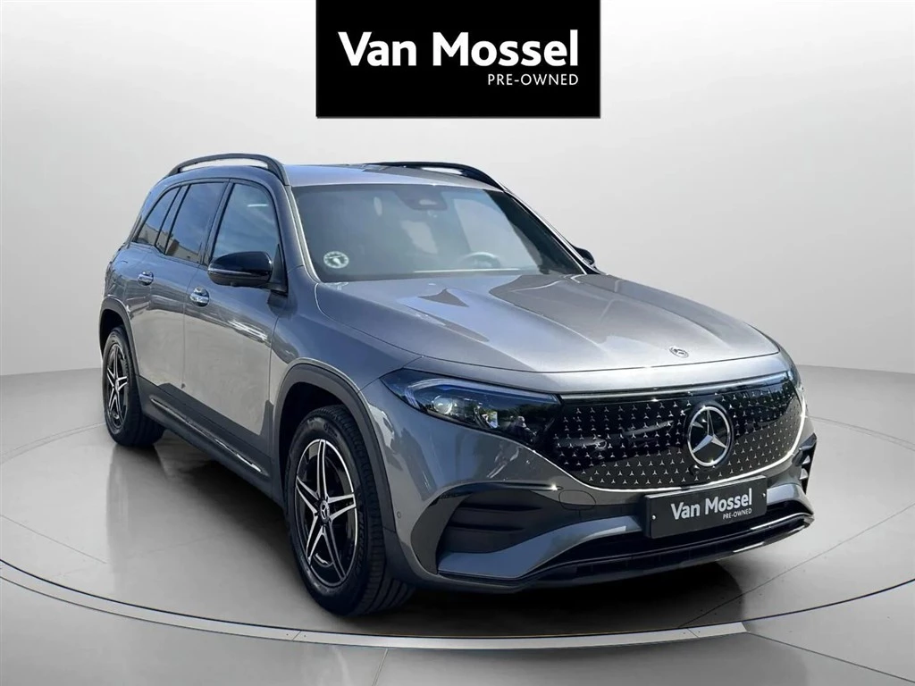 Mercedes-Benz-EQB-image-2