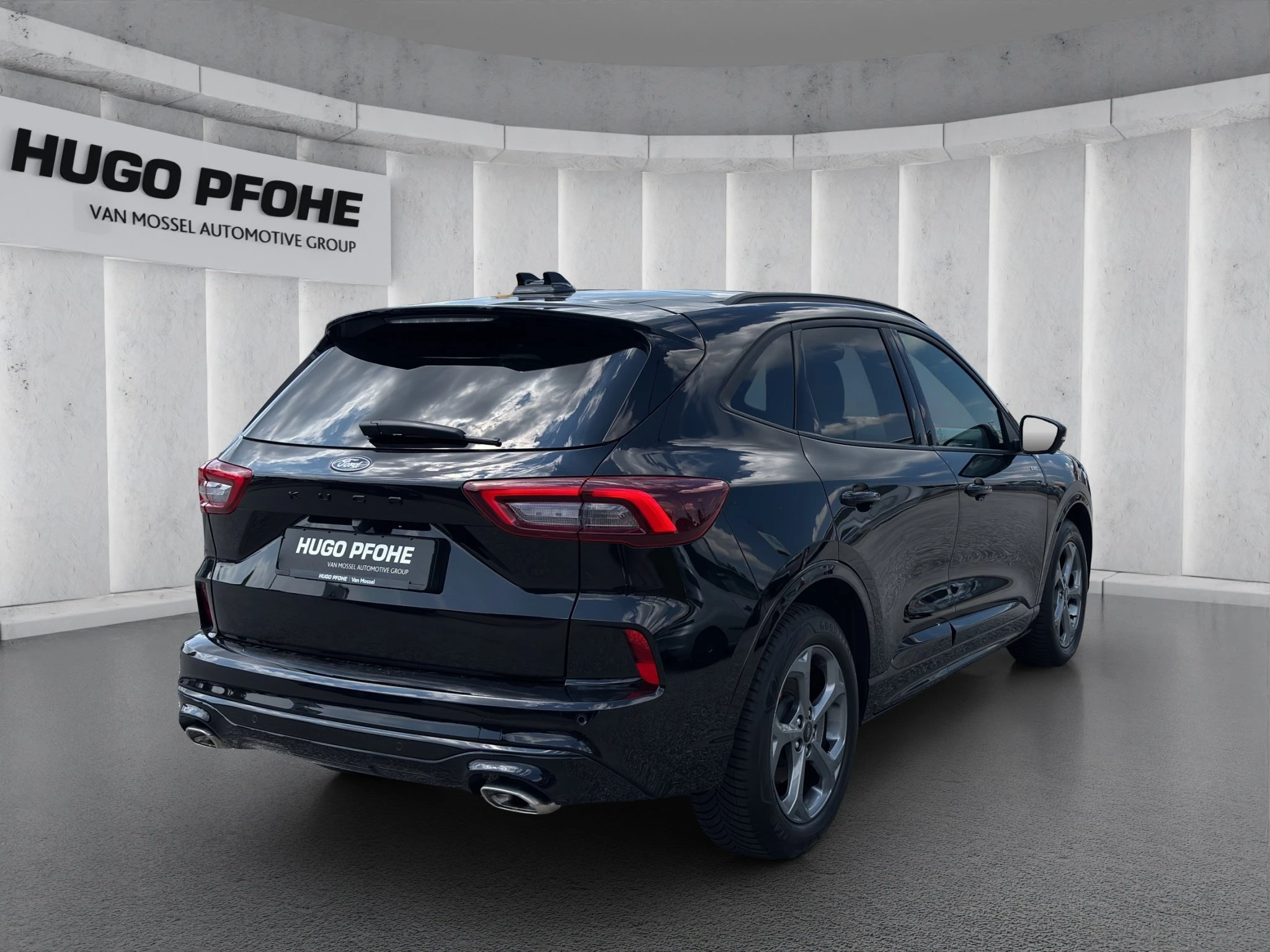 Ford Kuga ST-Line X Aut.*PANO*AHK*360GRAD*LED-MATRIX*NAVI*GRA*WINTER-PKT..