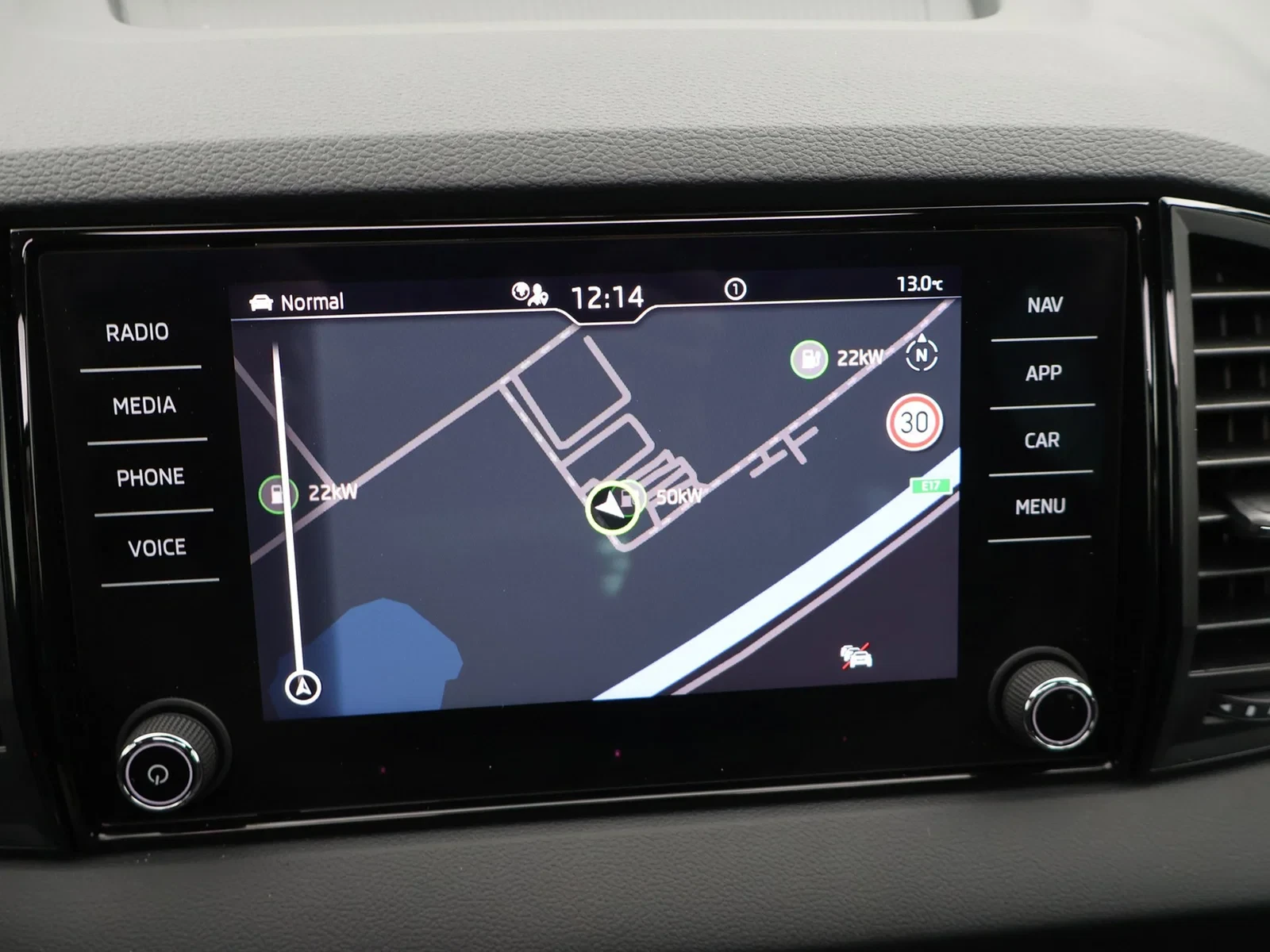 Škoda Karoq Karoq 1.5TSI Sportline *AUTOMAAT*PANODAK*LEDER*SPORTZETELS*CAMERA*VIRTUAL COCKPIT*ACC*PDC*APP-CONNEC