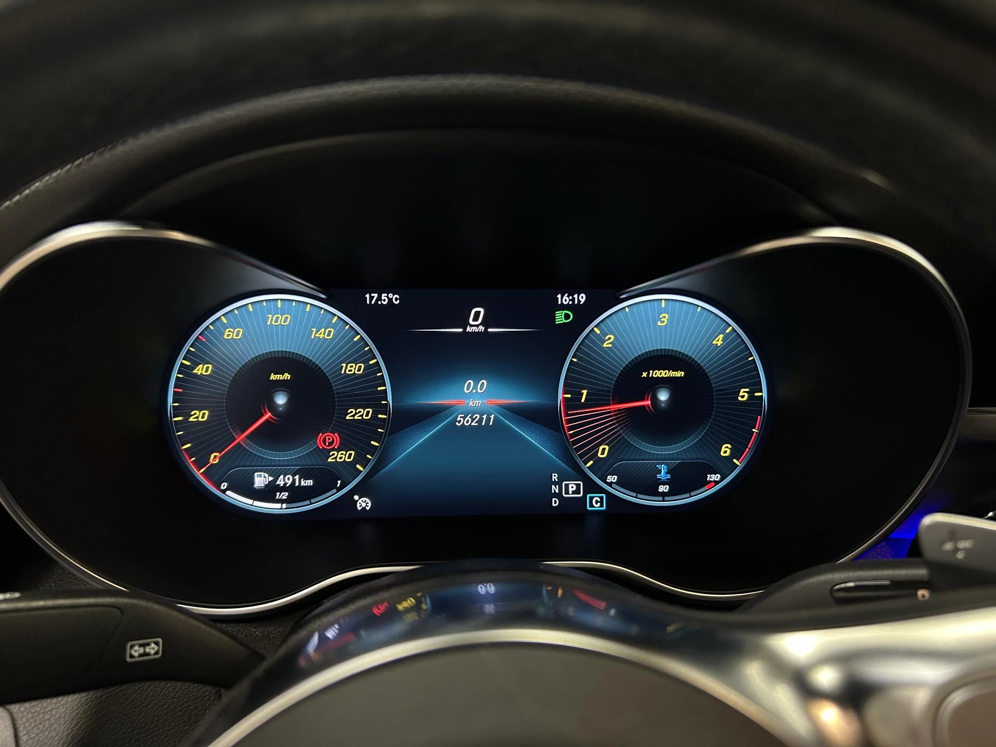 Mercedes-Benz GLC 200d Coupé AMG LINE + CARPLAY + NIGHTPAKKET + 360 CAMERA +