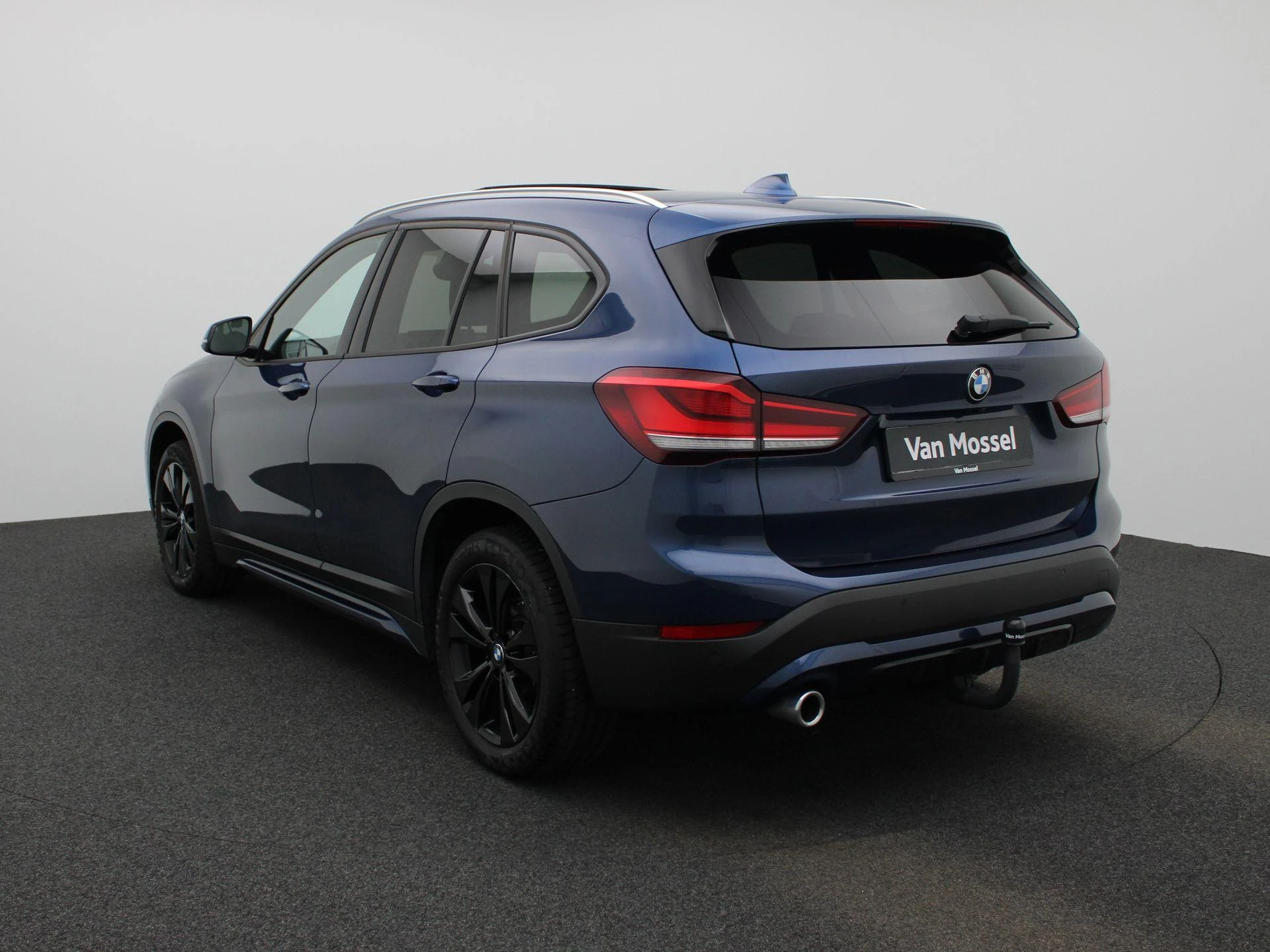BMW-X1-image-1