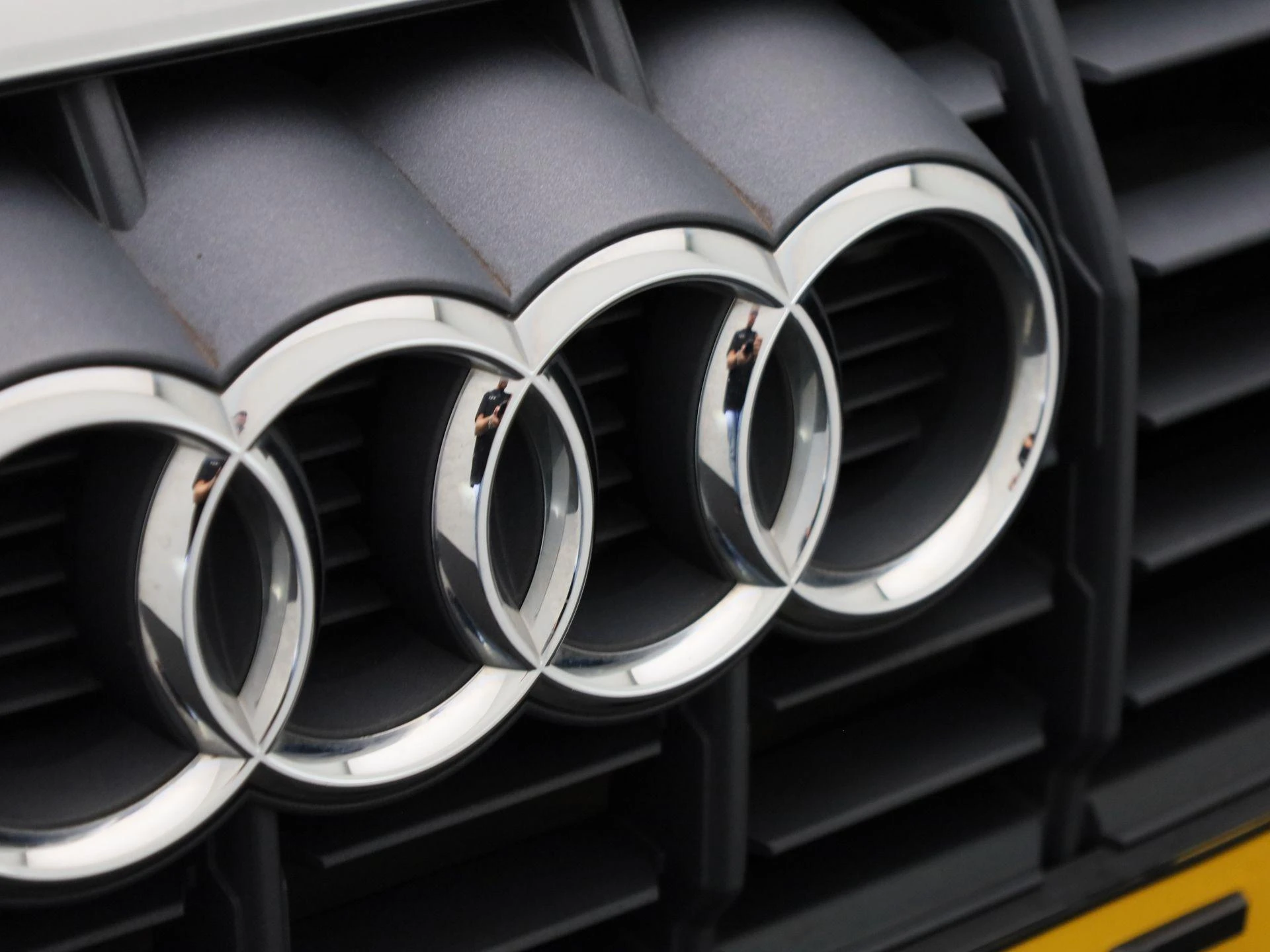 Audi-Q3-image-30