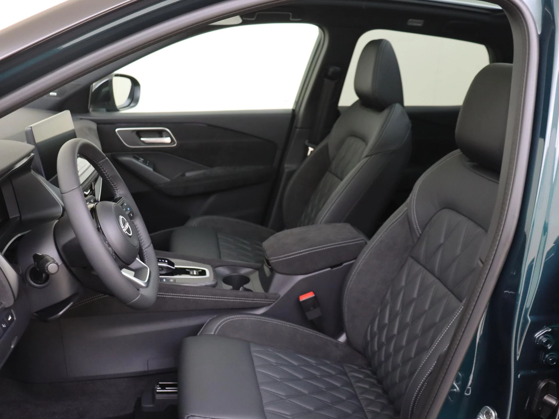 Nissan-QASHQAI-image-10