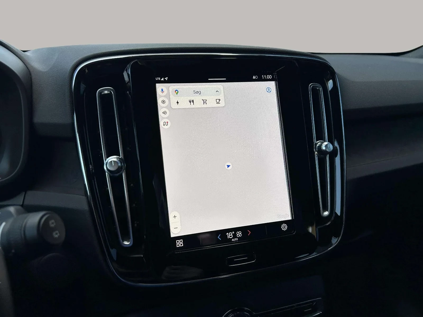 Volvo-XC40-image-16
