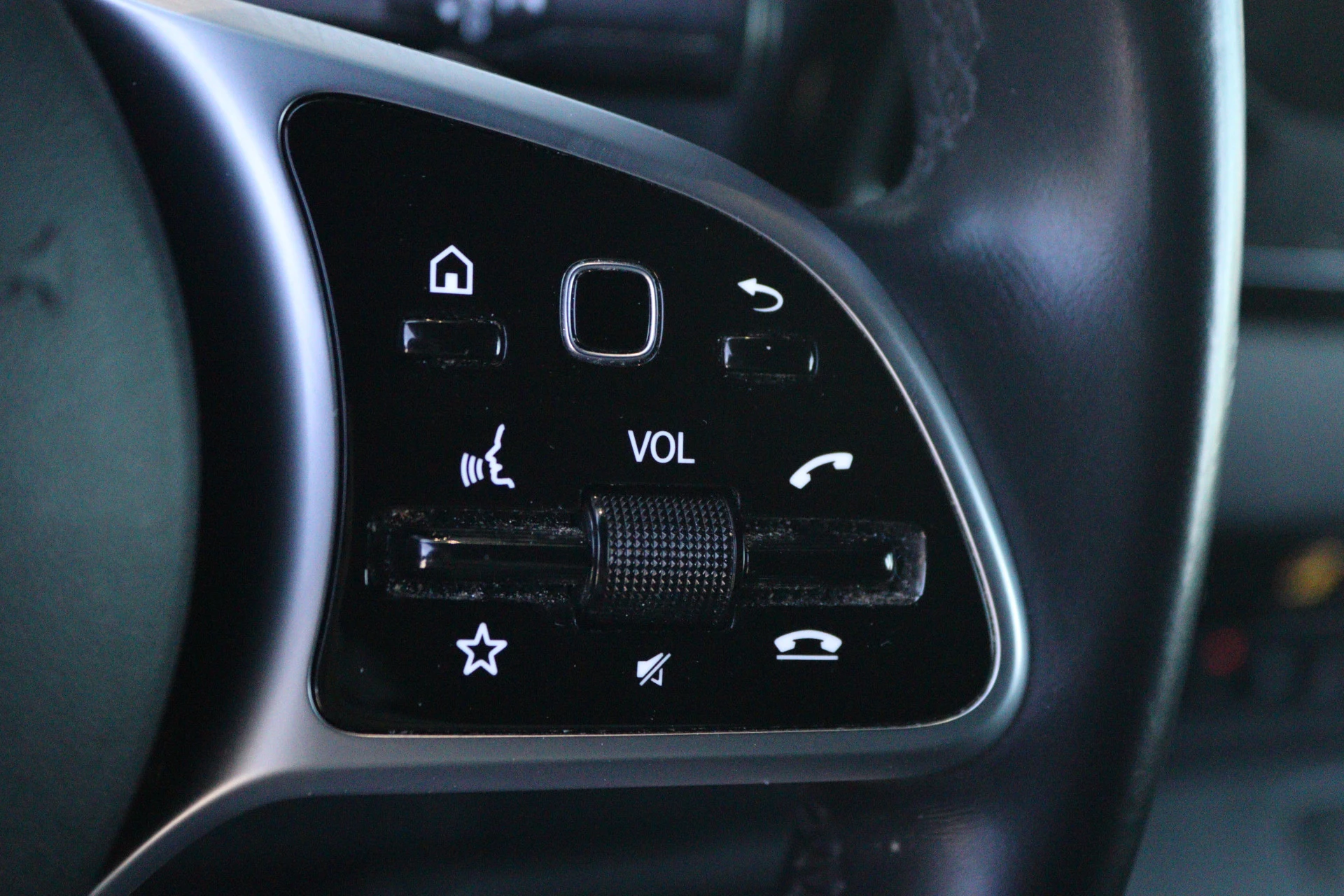 Mercedes-Benz-Sprinter-image-8