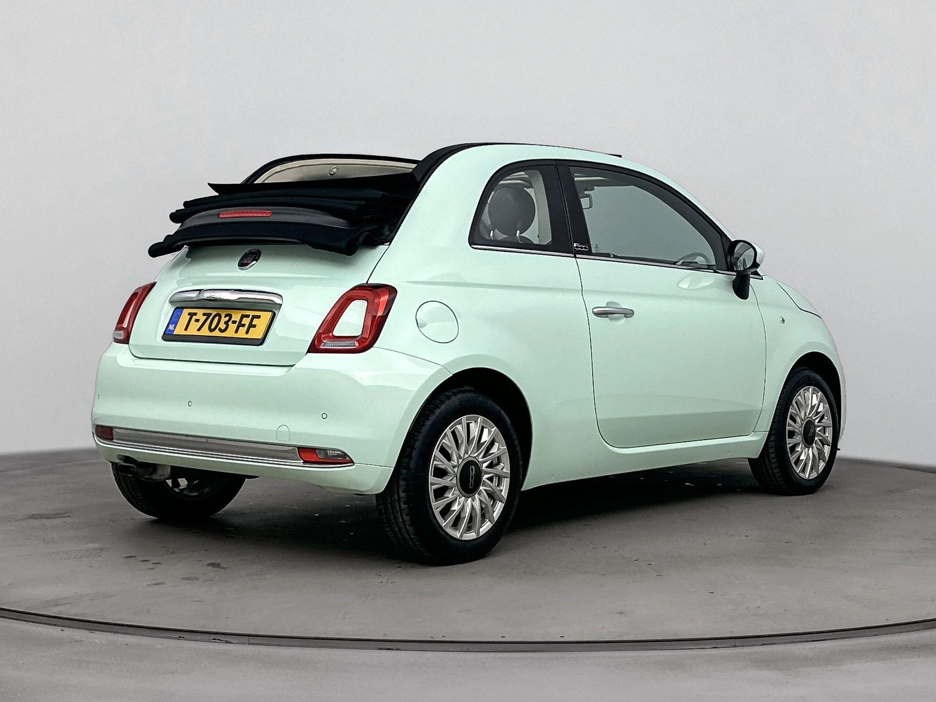 Fiat-500C-image-3