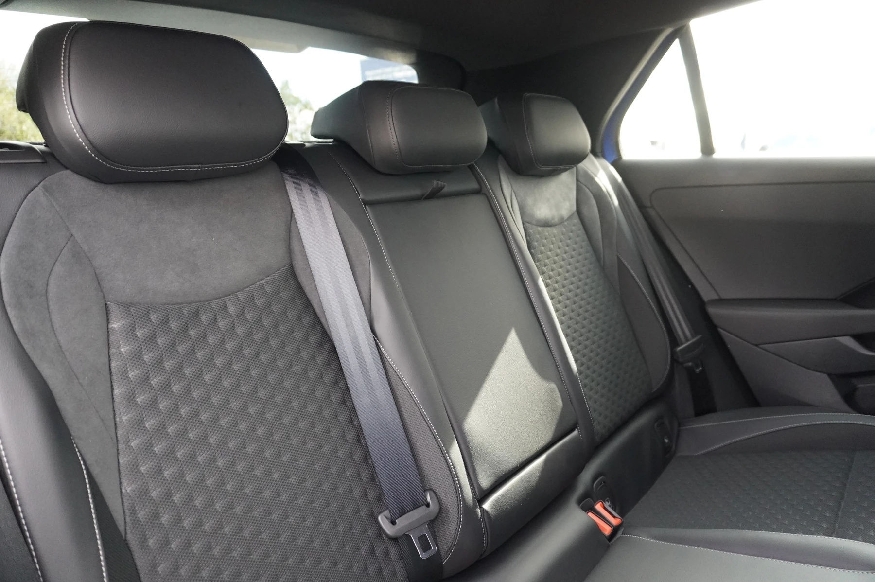 Volkswagen T-Roc 1.5 eTSI 150 R-Line 5dr DSG