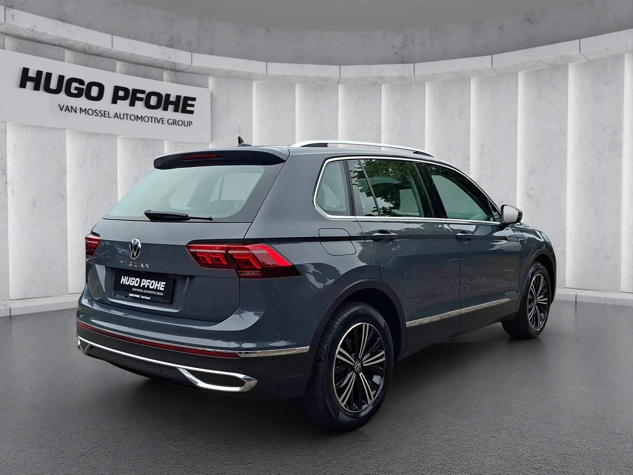Volkswagen Tiguan Elegance 2.0 TDI LED | AHK | ACC | PDC | SHZ | LMF | Navi