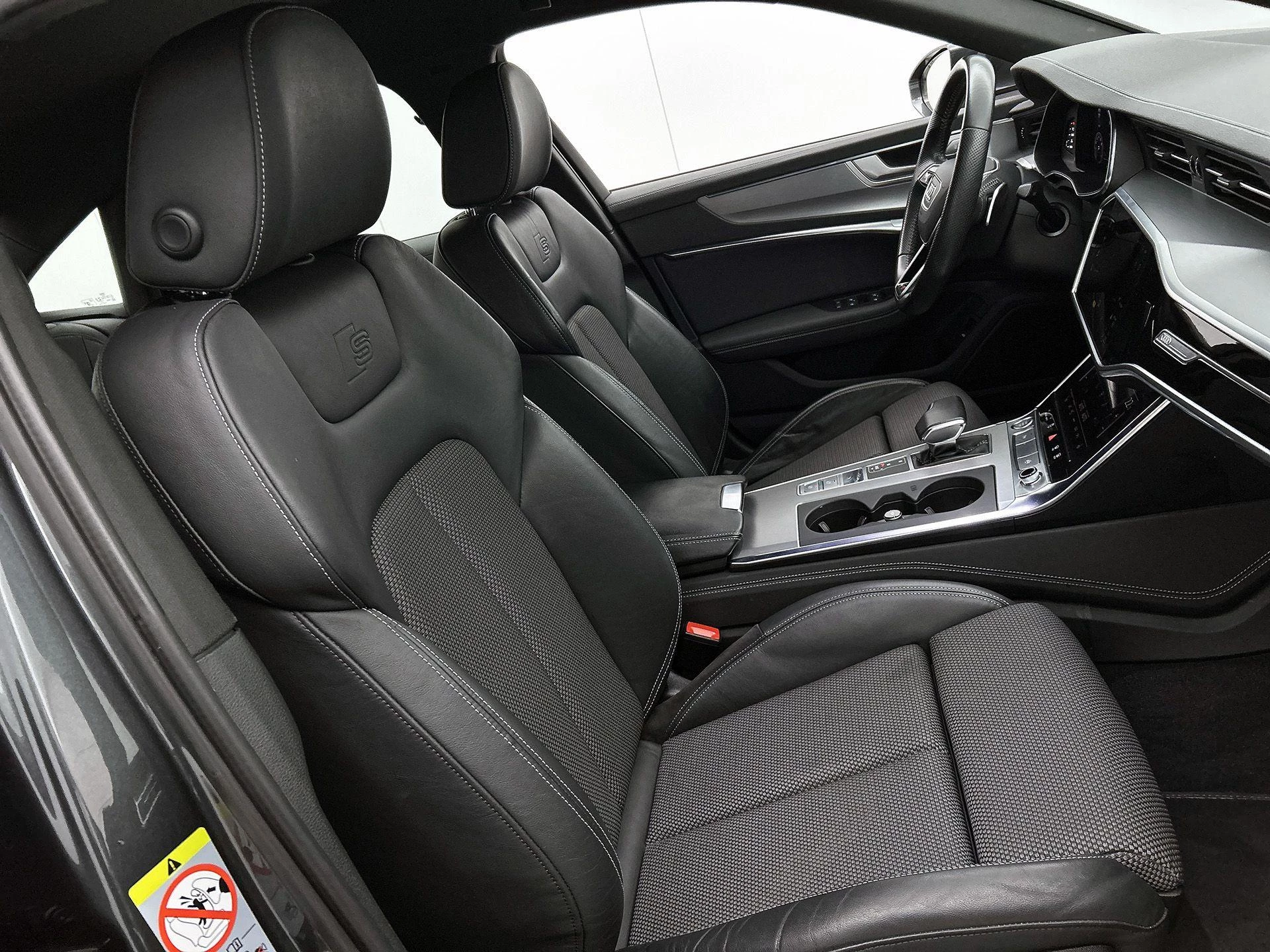 Audi-A6-image-46