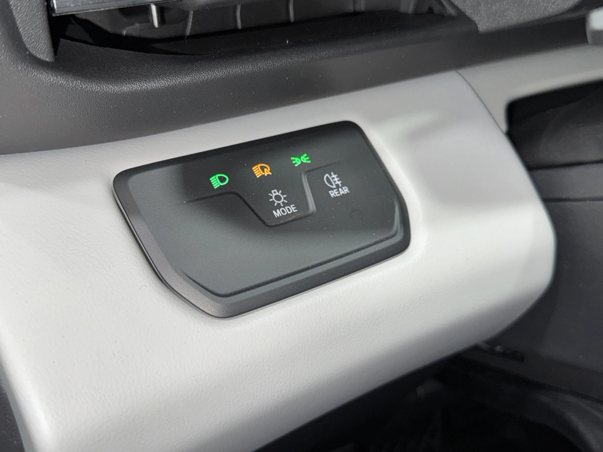 Ford Explorer Select Extended Range 79kWh RWD Sports Utility Vehicle. 210 kW. MJ 2026.75