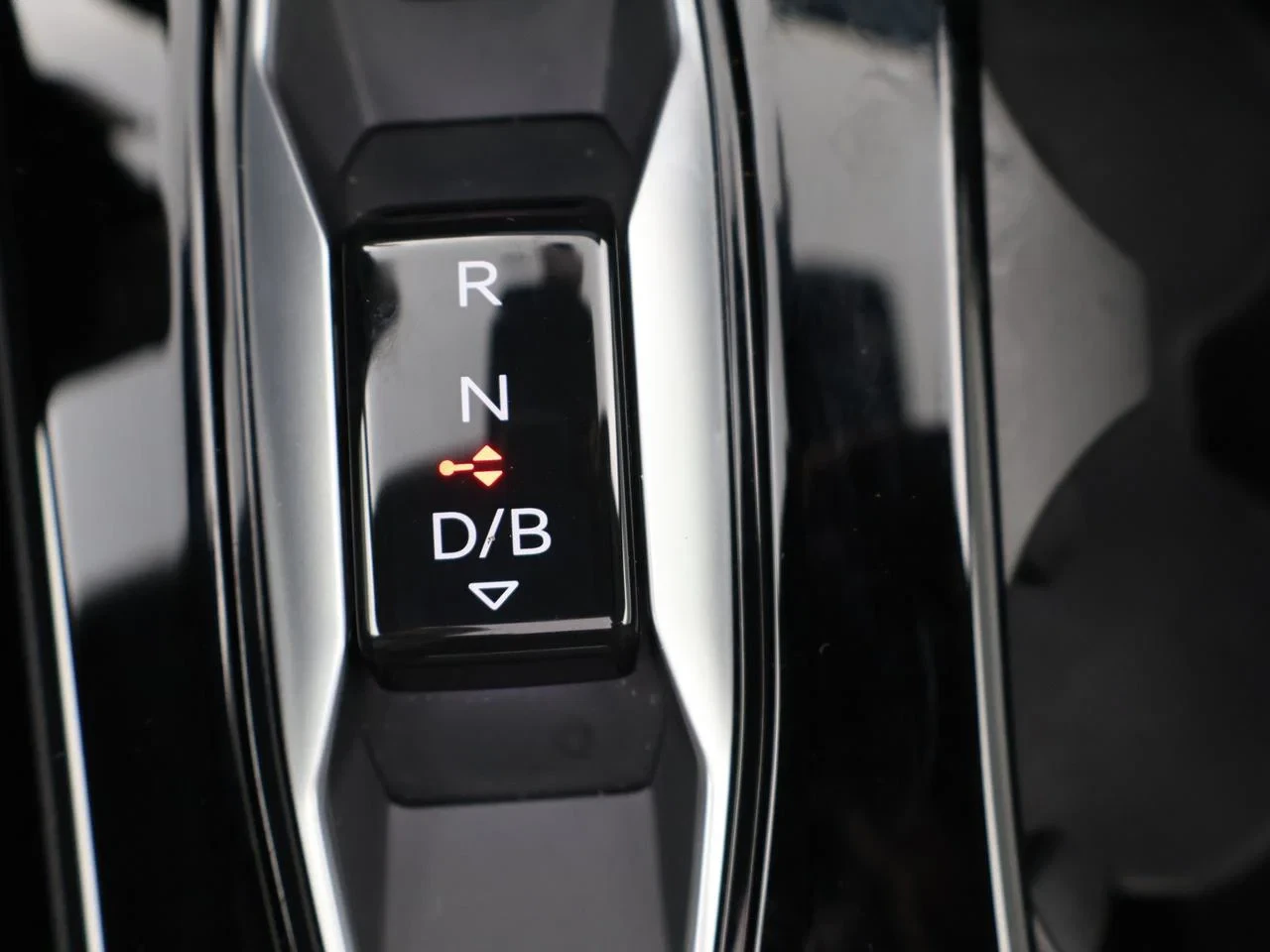 Audi-Q6 e-tron-image-26