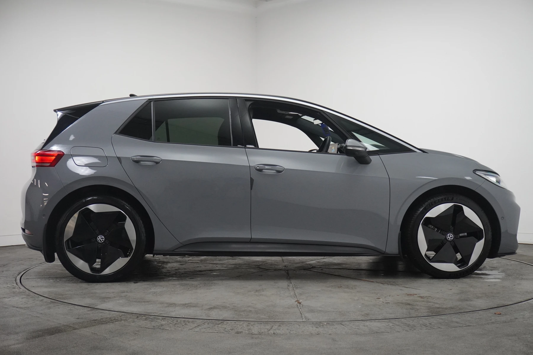 Volkswagen-ID.3-image-3
