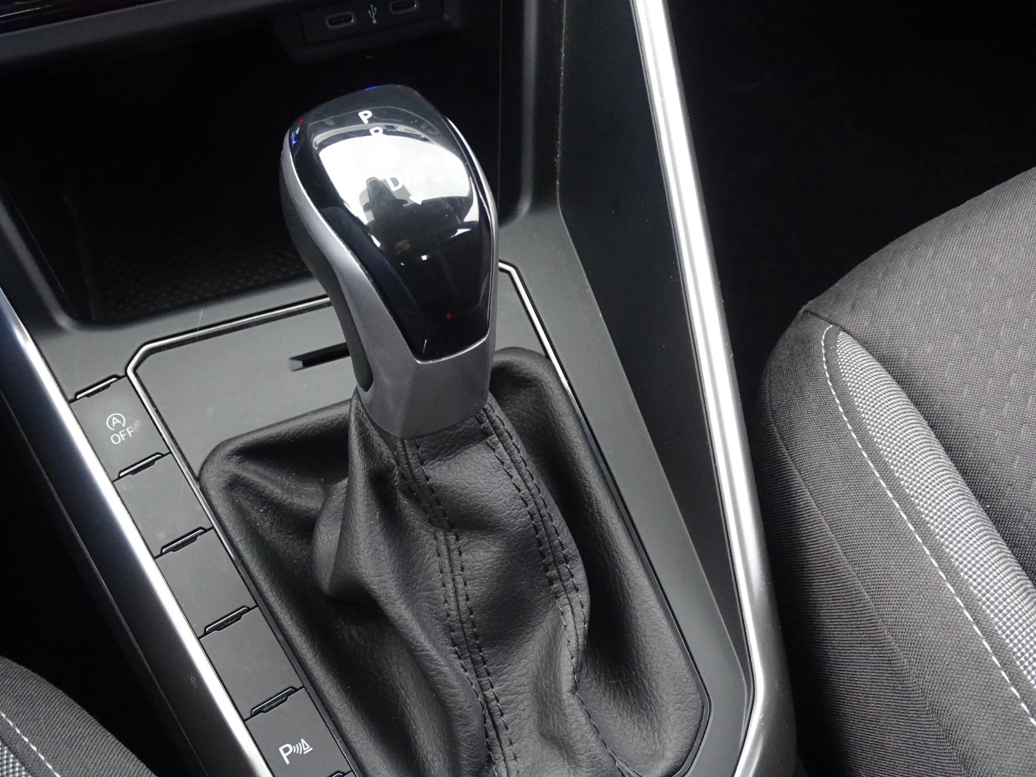 Volkswagen-Taigo-image-19