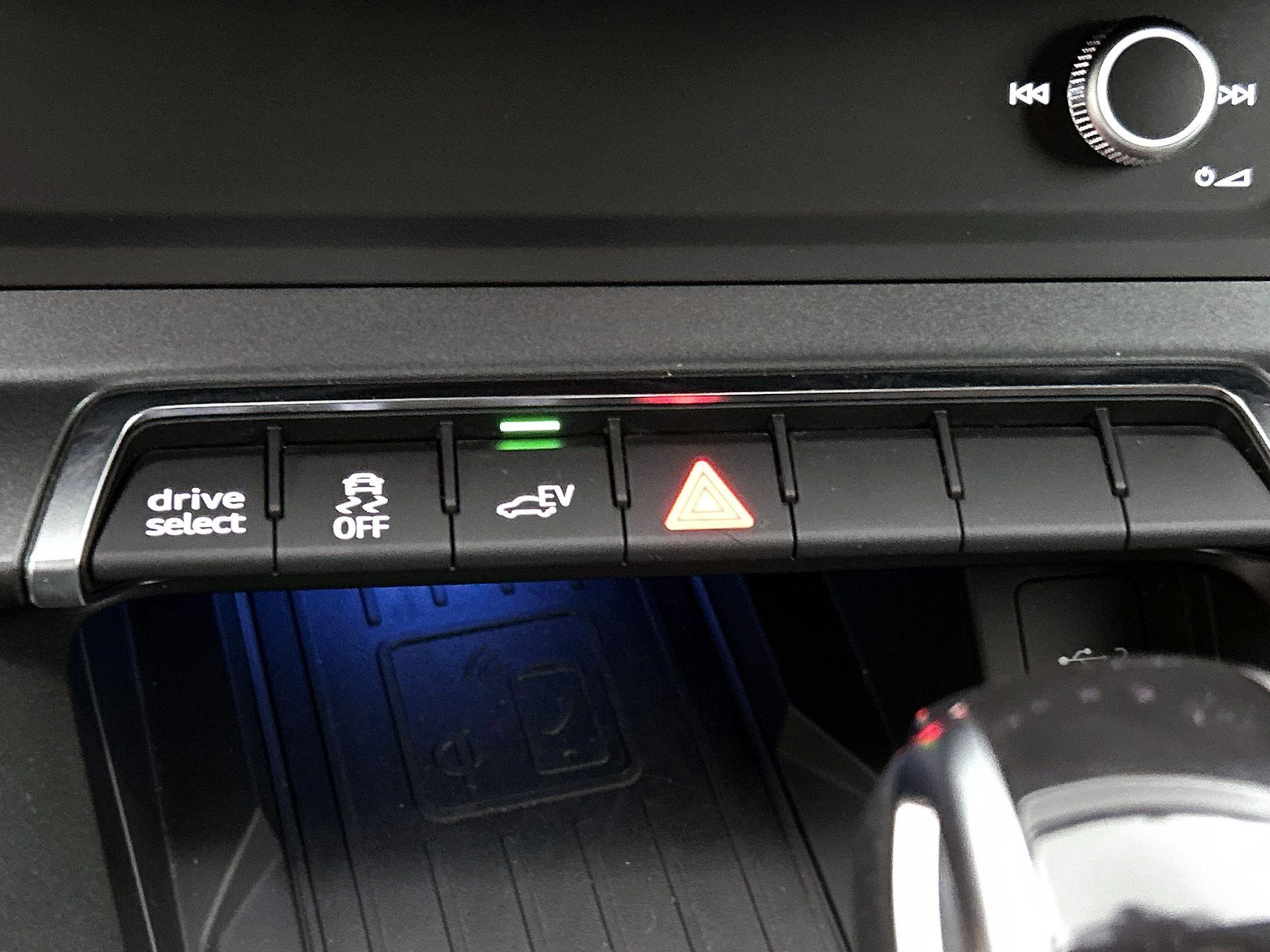 Audi Q3 45 TFSI e S edition