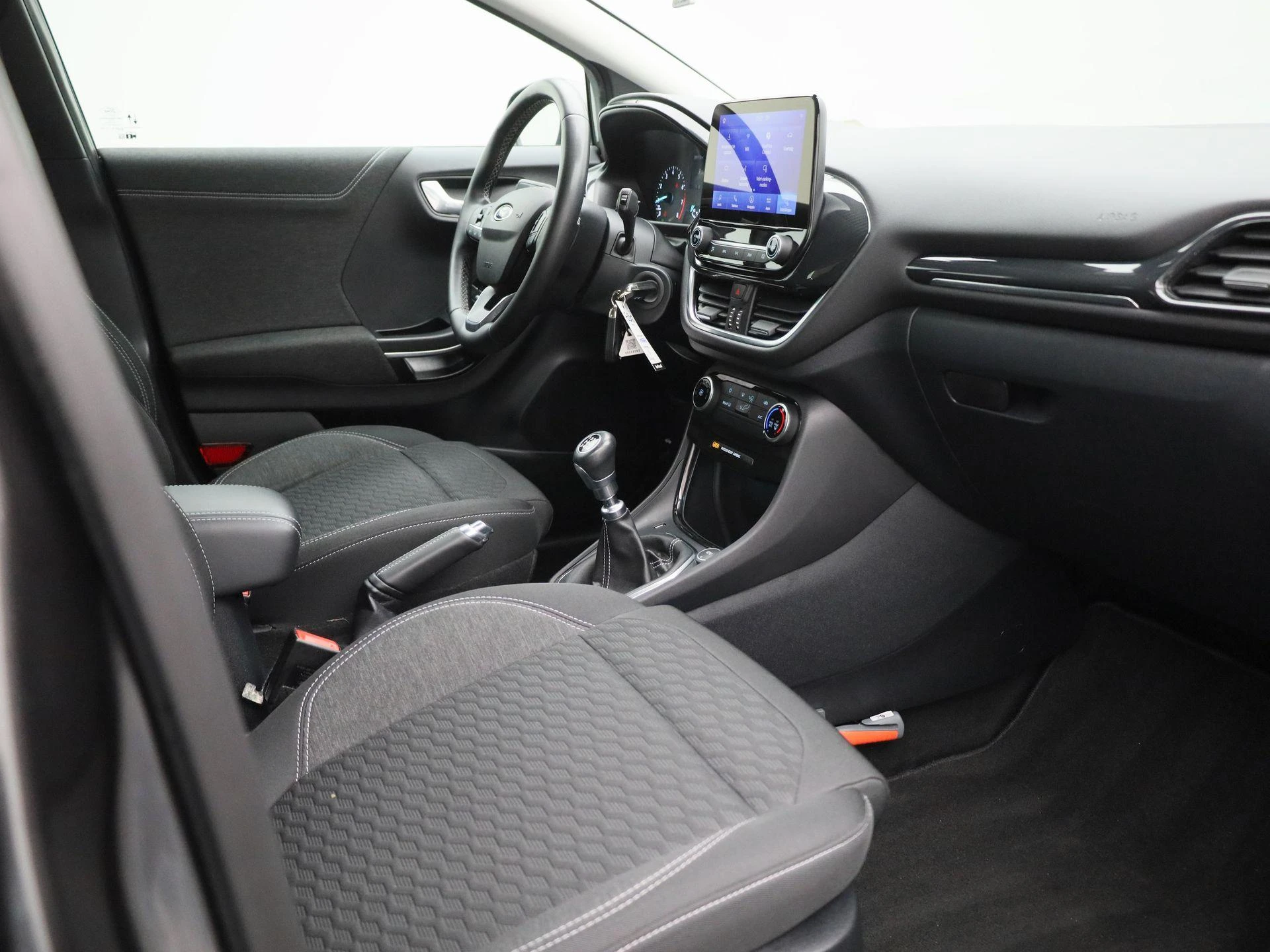 Ford-Puma-image-27